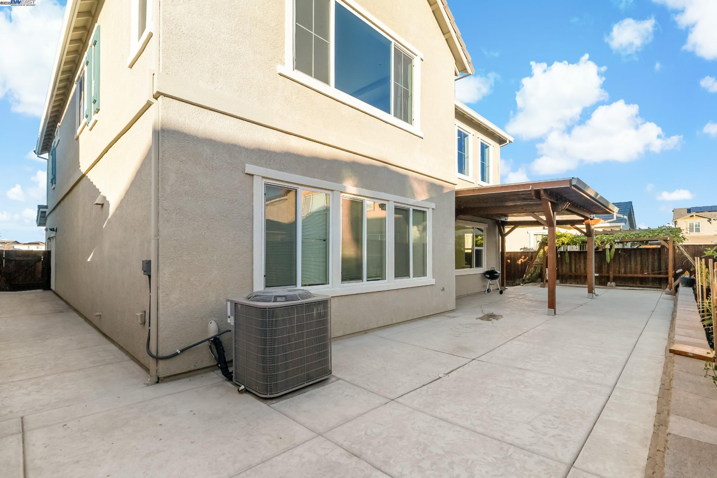 Detail Gallery Image 52 of 59 For 717 Delaney, Oakley,  CA 94561 - 5 Beds | 3/1 Baths