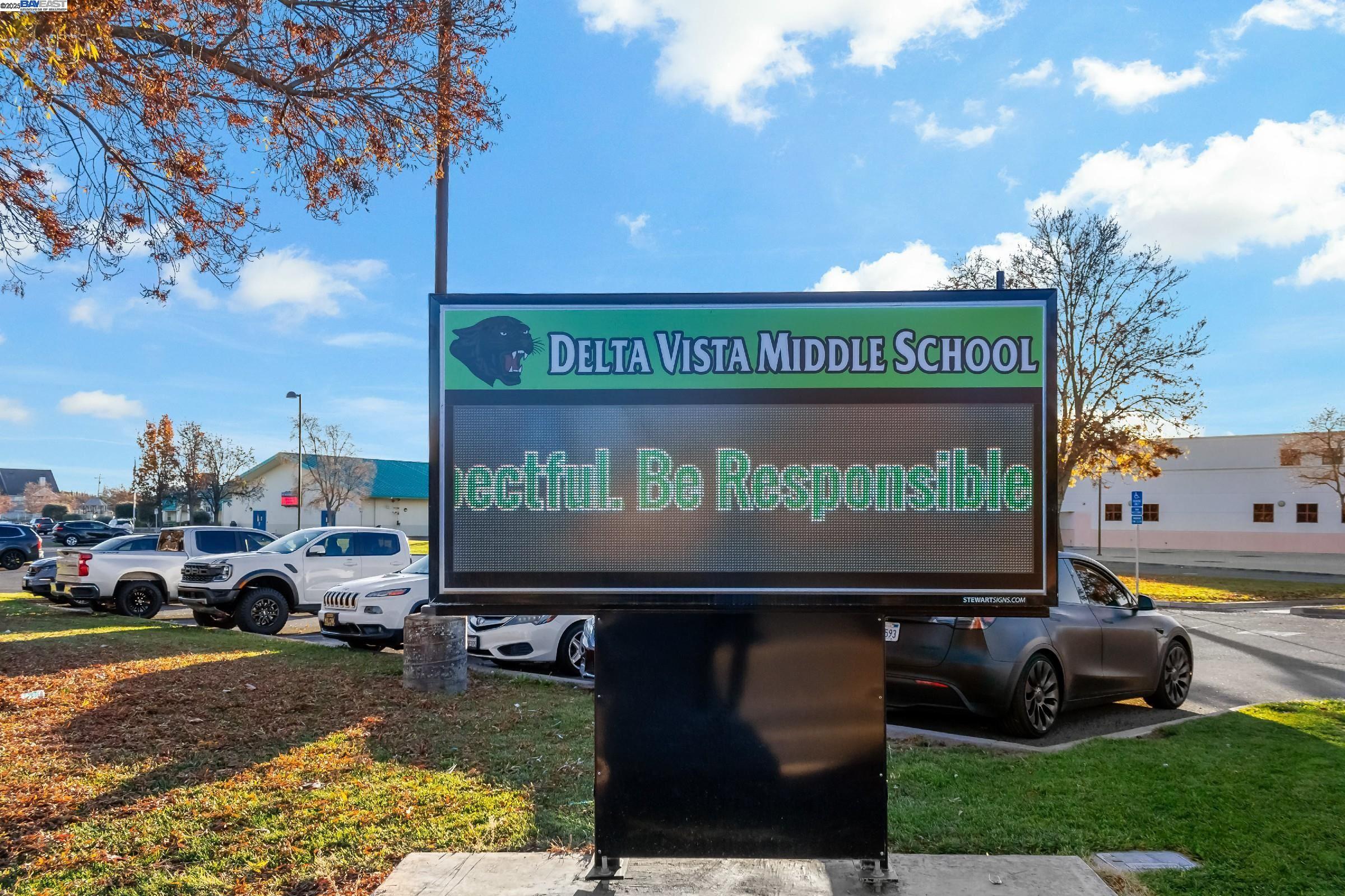 Detail Gallery Image 59 of 59 For 717 Delaney, Oakley,  CA 94561 - 5 Beds | 3/1 Baths