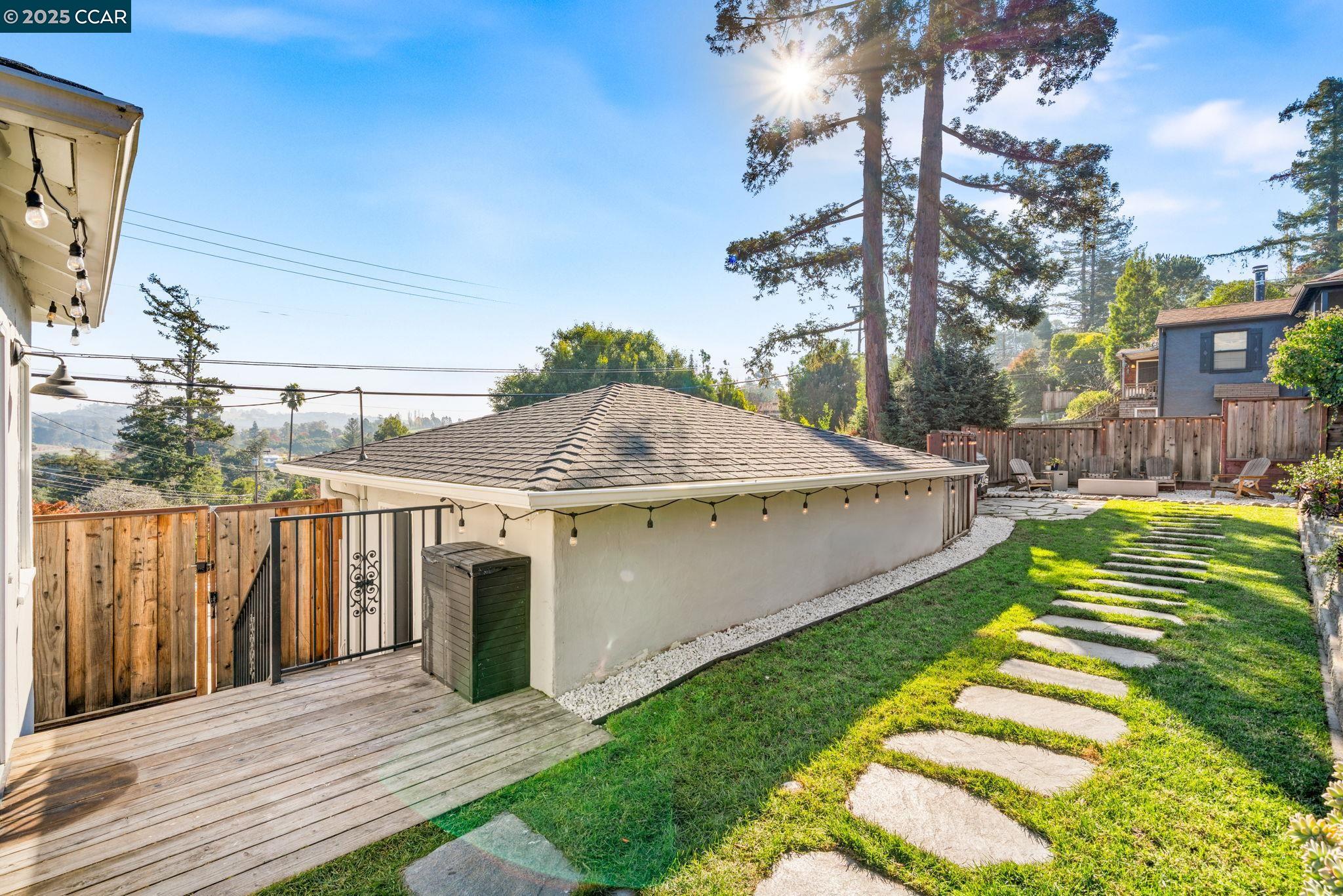 Detail Gallery Image 27 of 35 For 3649 Shone Ave, Oakland,  CA 94605 - 2 Beds | 2 Baths