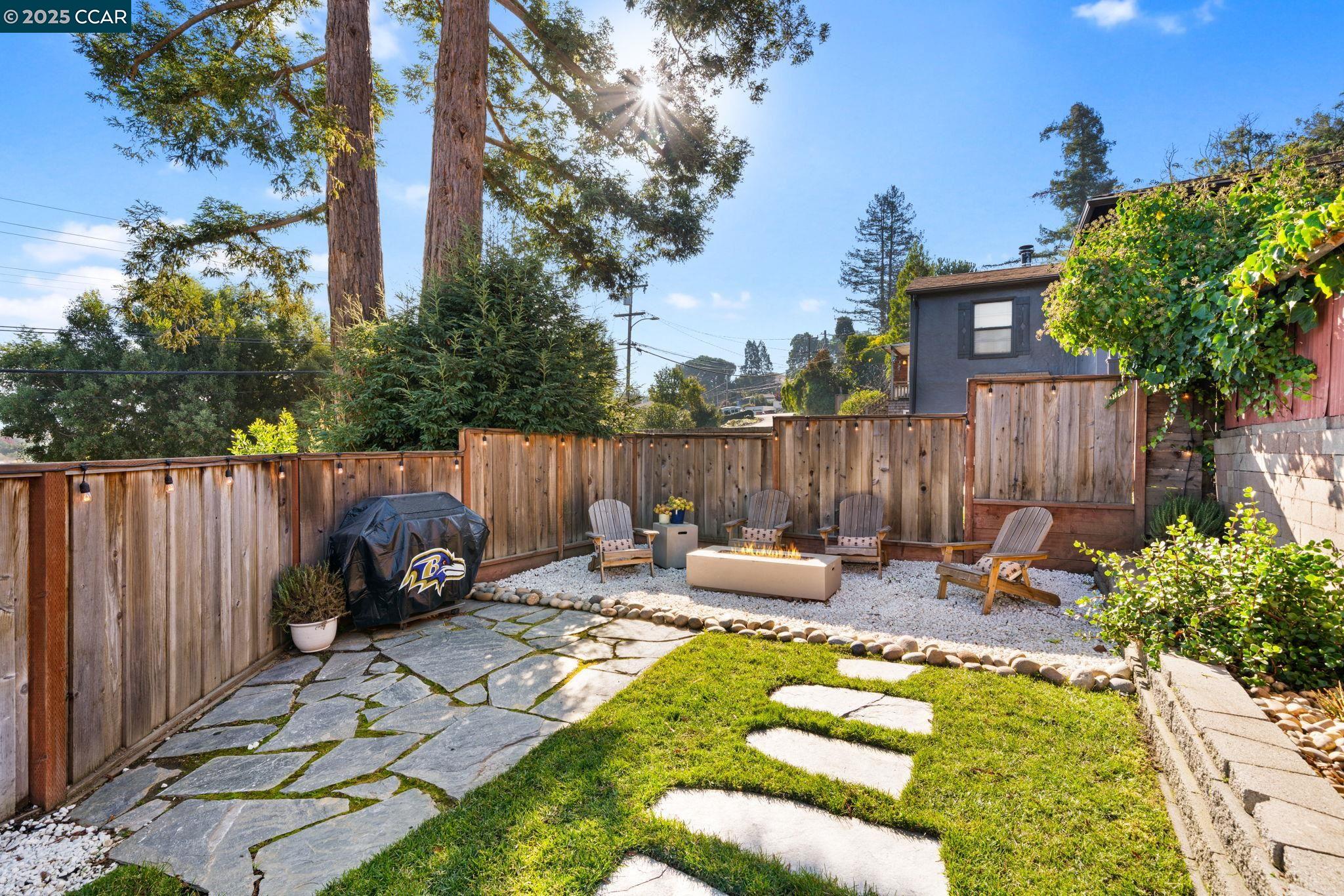 Detail Gallery Image 28 of 35 For 3649 Shone Ave, Oakland,  CA 94605 - 2 Beds | 2 Baths