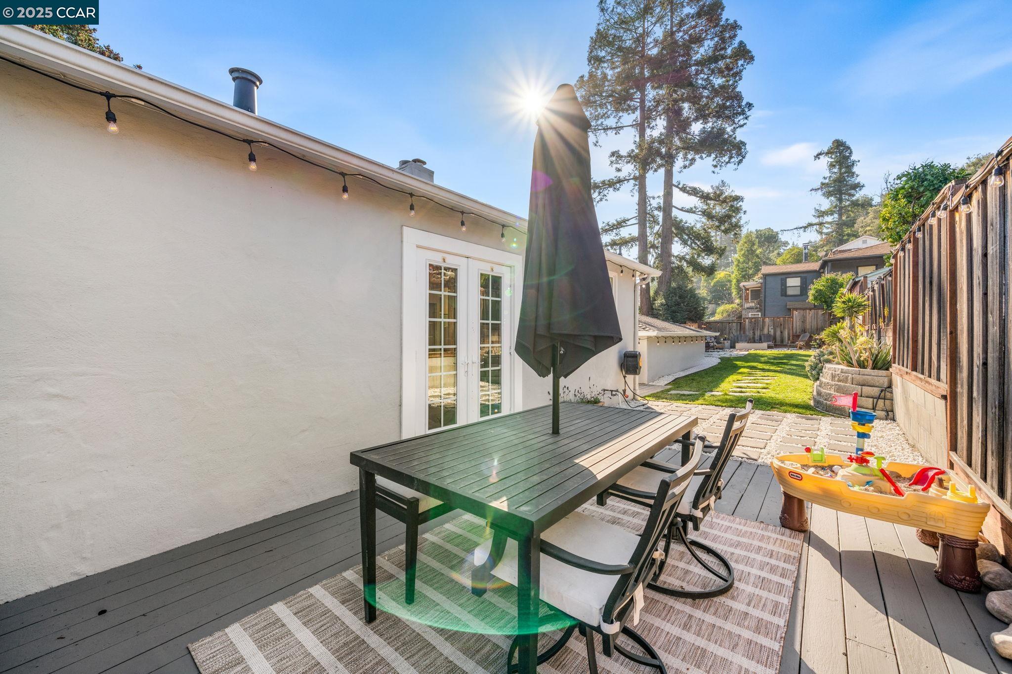 Detail Gallery Image 8 of 35 For 3649 Shone Ave, Oakland,  CA 94605 - 2 Beds | 2 Baths