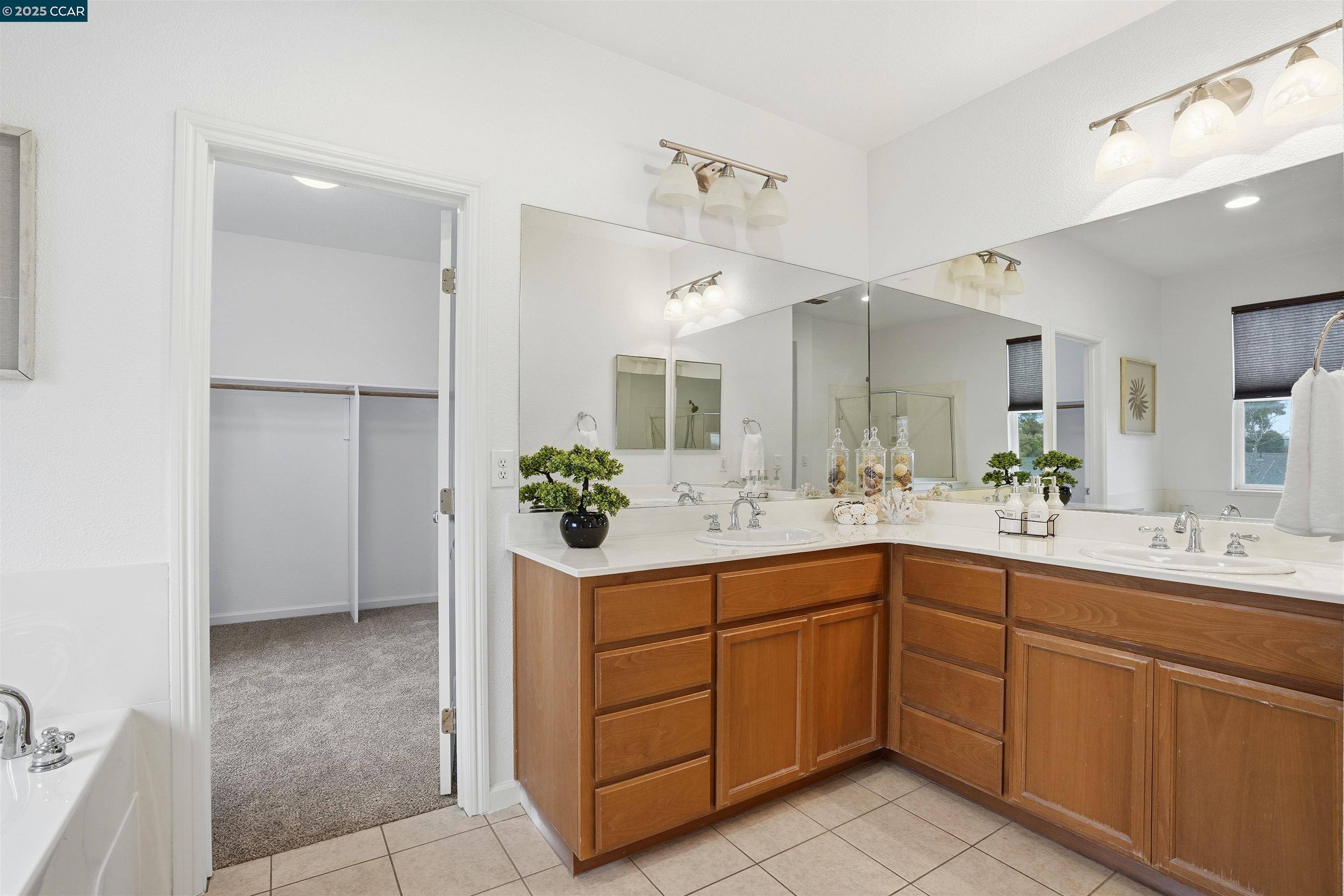 Detail Gallery Image 22 of 31 For 1312 Tapestry, Concord,  CA 94620 - 4 Beds | 2/1 Baths