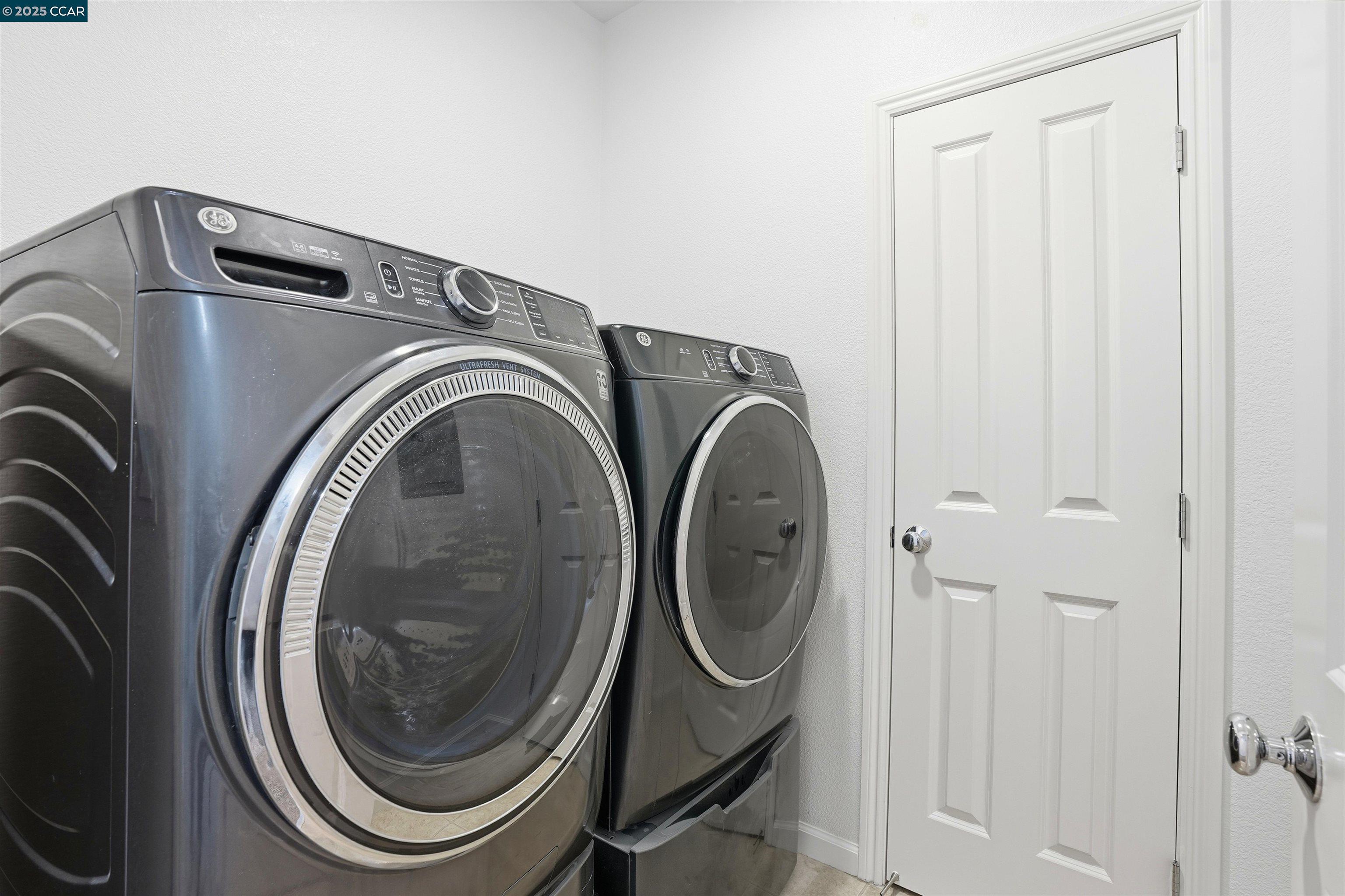 Detail Gallery Image 27 of 31 For 1312 Tapestry, Concord,  CA 94620 - 4 Beds | 2/1 Baths