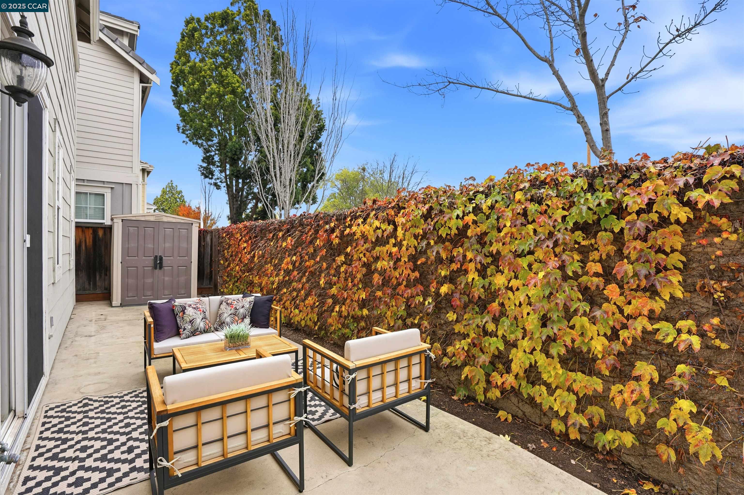 Detail Gallery Image 28 of 31 For 1312 Tapestry, Concord,  CA 94620 - 4 Beds | 2/1 Baths