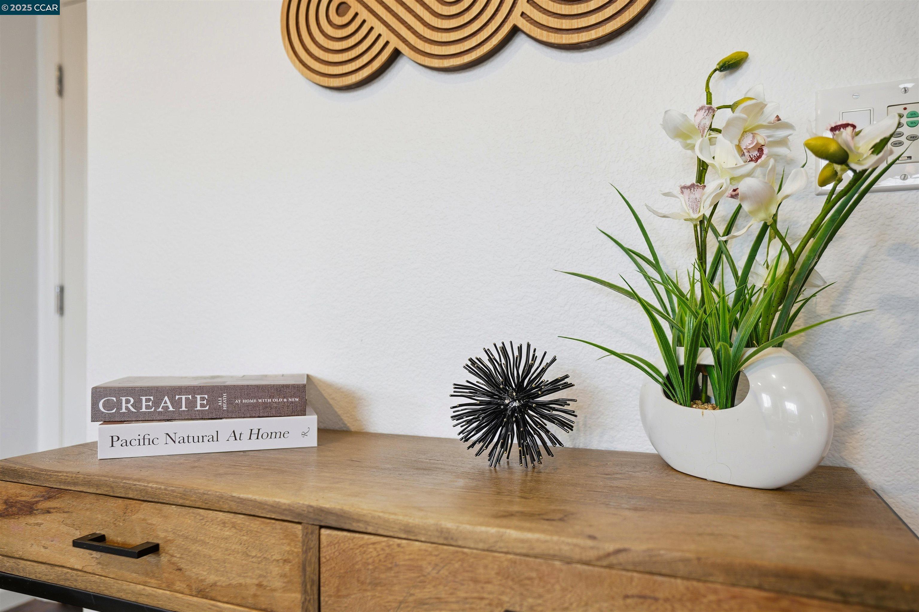 Detail Gallery Image 10 of 31 For 1312 Tapestry, Concord,  CA 94620 - 4 Beds | 2/1 Baths