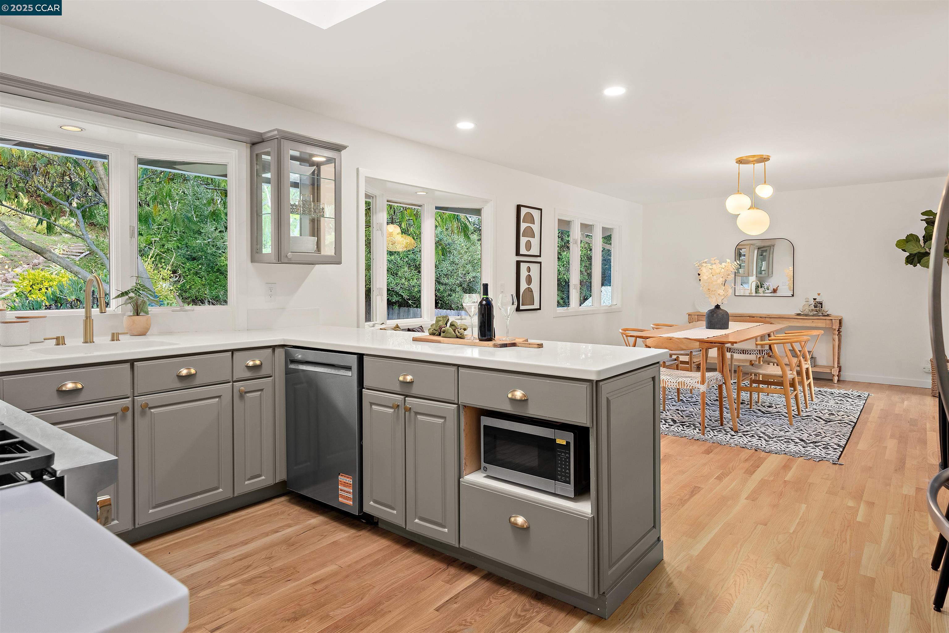 Detail Gallery Image 14 of 49 For 34 Ashbrook Pl, Moraga,  CA 94556 - 4 Beds | 2 Baths