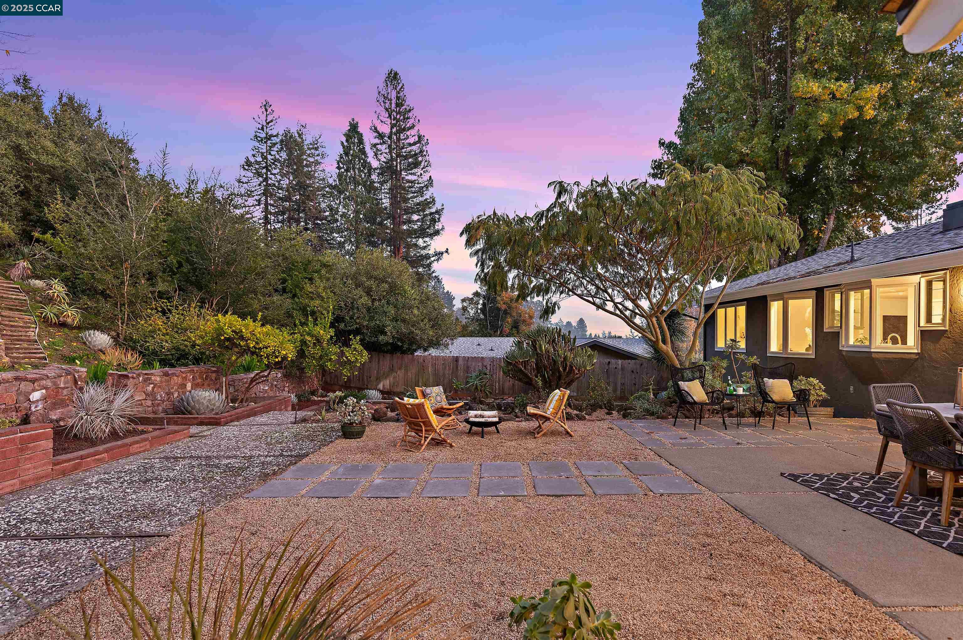 Detail Gallery Image 4 of 49 For 34 Ashbrook Pl, Moraga,  CA 94556 - 4 Beds | 2 Baths