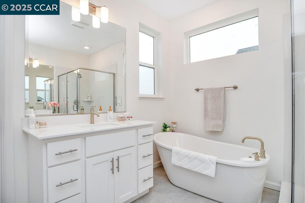 Detail Gallery Image 25 of 41 For 3287 Delta Coves Dr, Bethel Island,  CA 94511 - 3 Beds | 3 Baths