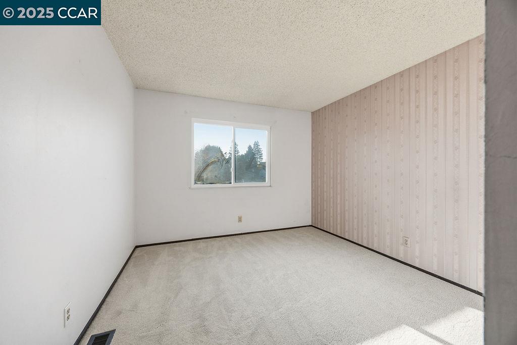 Photo #21: 41118815 Listing: Photo #21