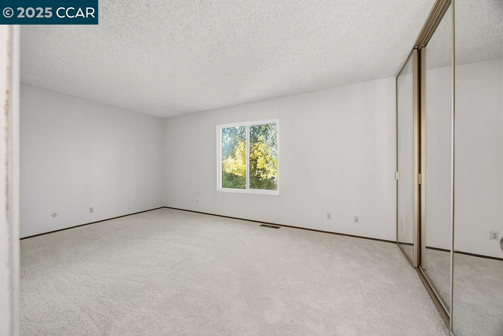 Photo #24: 41118815 Listing: Photo #24