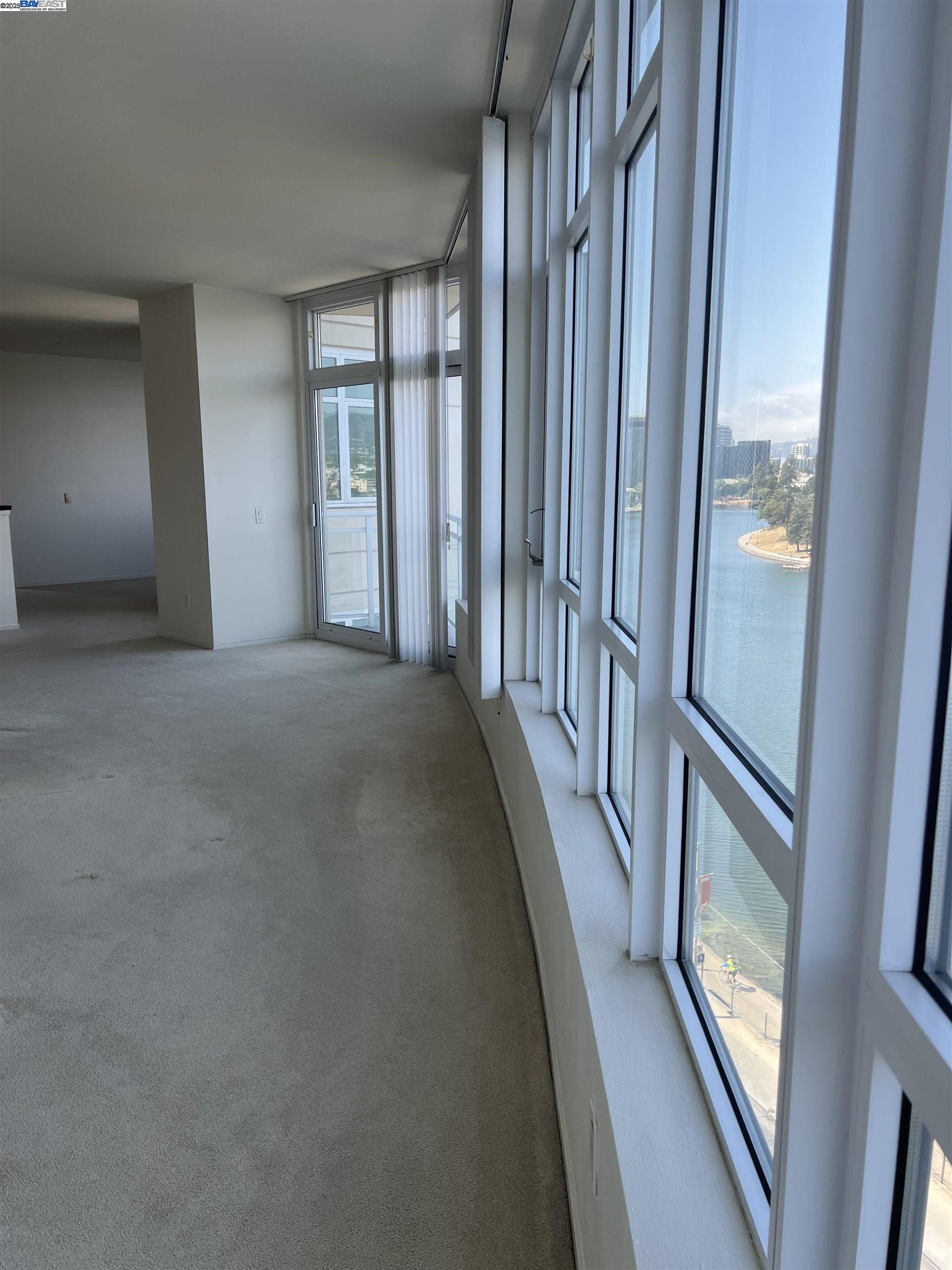 Photo #9: 41118817 Listing: Photo #9