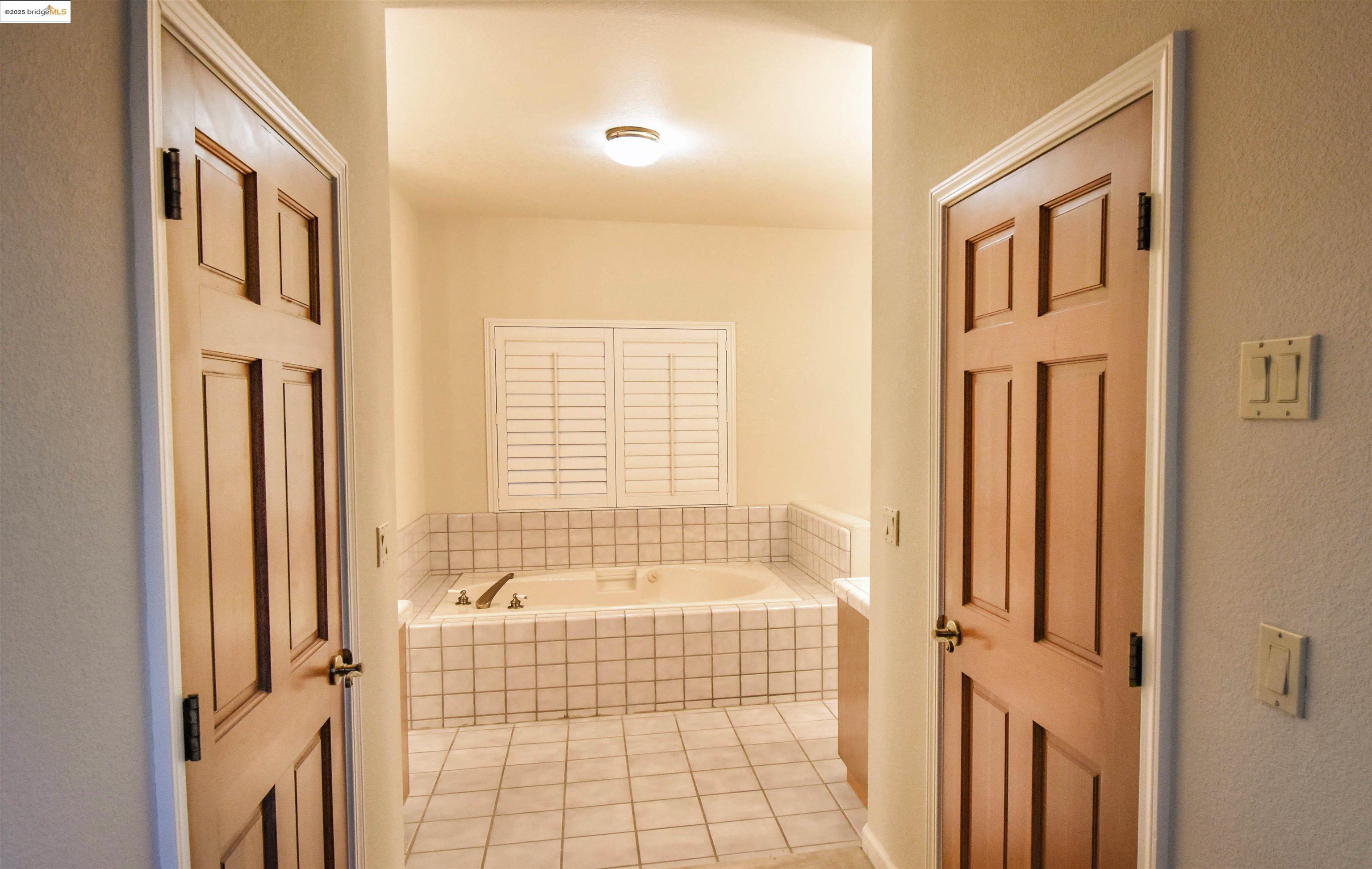 Detail Gallery Image 31 of 52 For 19987 Evelyn Ct, Sonora,  CA 95370 - 3 Beds | 3 Baths