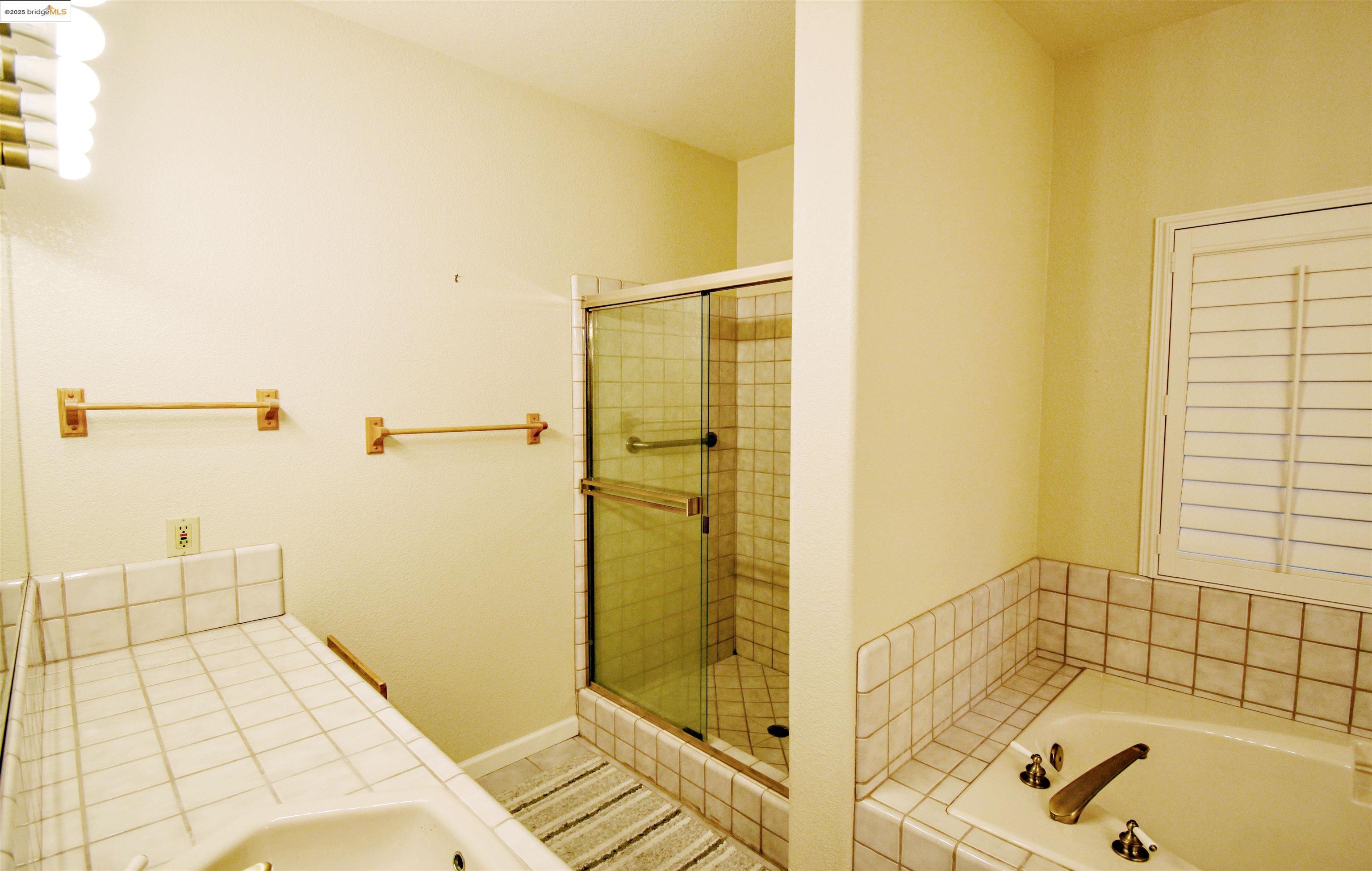 Detail Gallery Image 36 of 52 For 19987 Evelyn Ct, Sonora,  CA 95370 - 3 Beds | 3 Baths