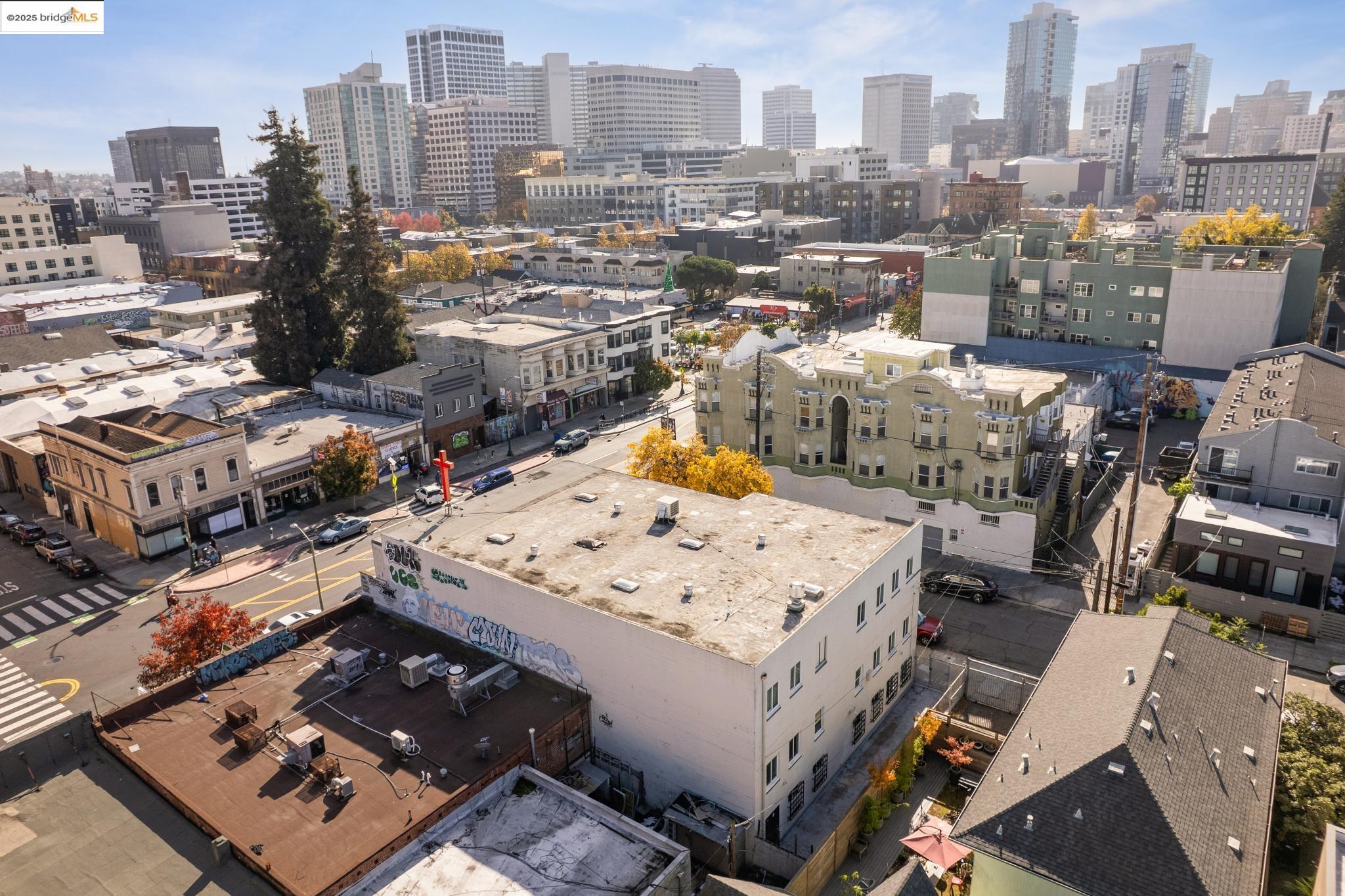 Detail Gallery Image 7 of 60 For 2505 Telegraph Ave, Oakland,  CA 94612 - – Beds | – Baths