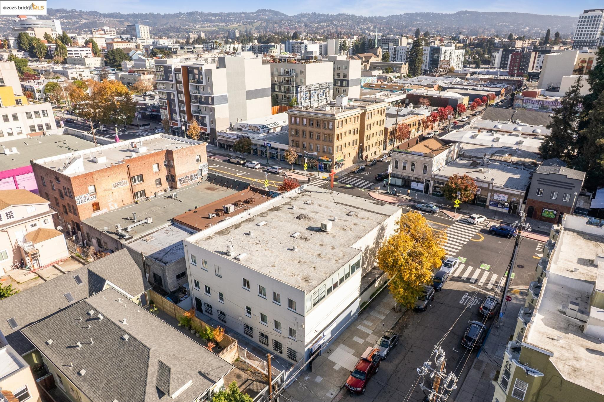 Detail Gallery Image 8 of 60 For 2505 Telegraph Ave, Oakland,  CA 94612 - – Beds | – Baths