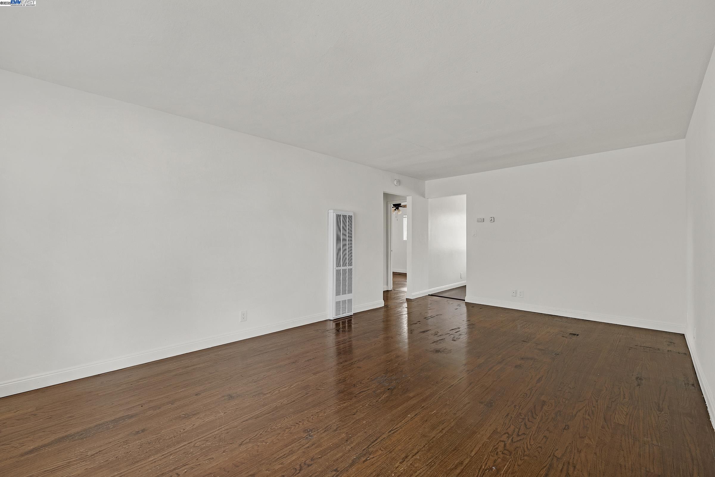 Detail Gallery Image 12 of 31 For 3328 66th Ave, Oakland,  CA 94605 - – Beds | – Baths