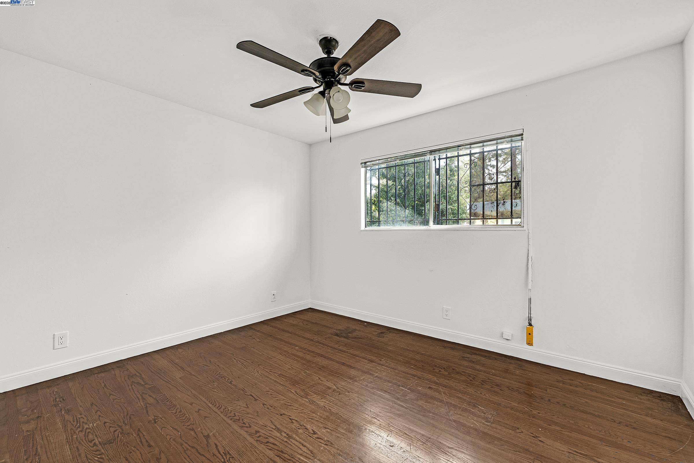 Detail Gallery Image 23 of 31 For 3328 66th Ave, Oakland,  CA 94605 - – Beds | – Baths