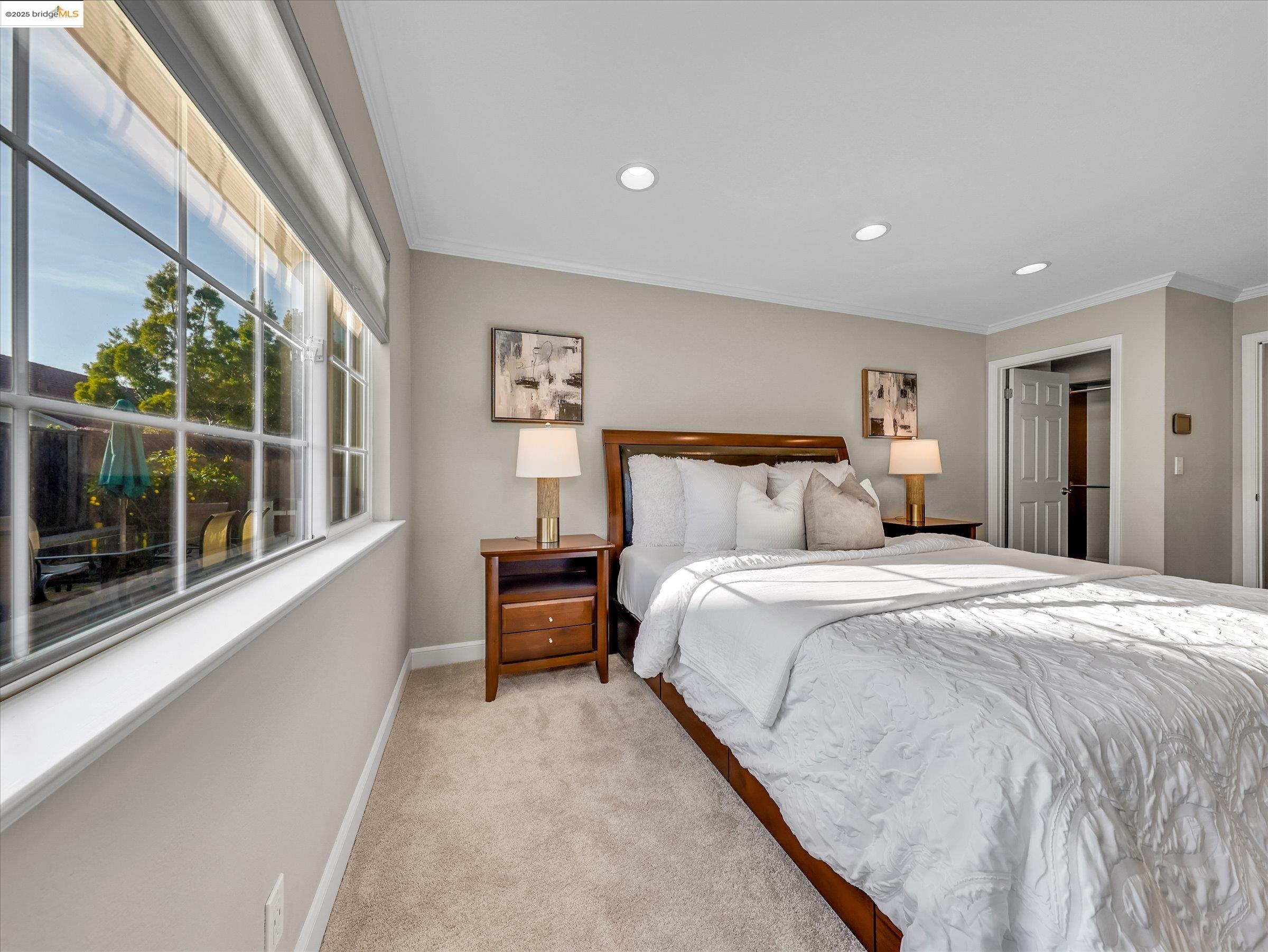 Detail Gallery Image 21 of 36 For 224 Woodbridge Cir, San Mateo,  CA 94403 - 3 Beds | 2 Baths