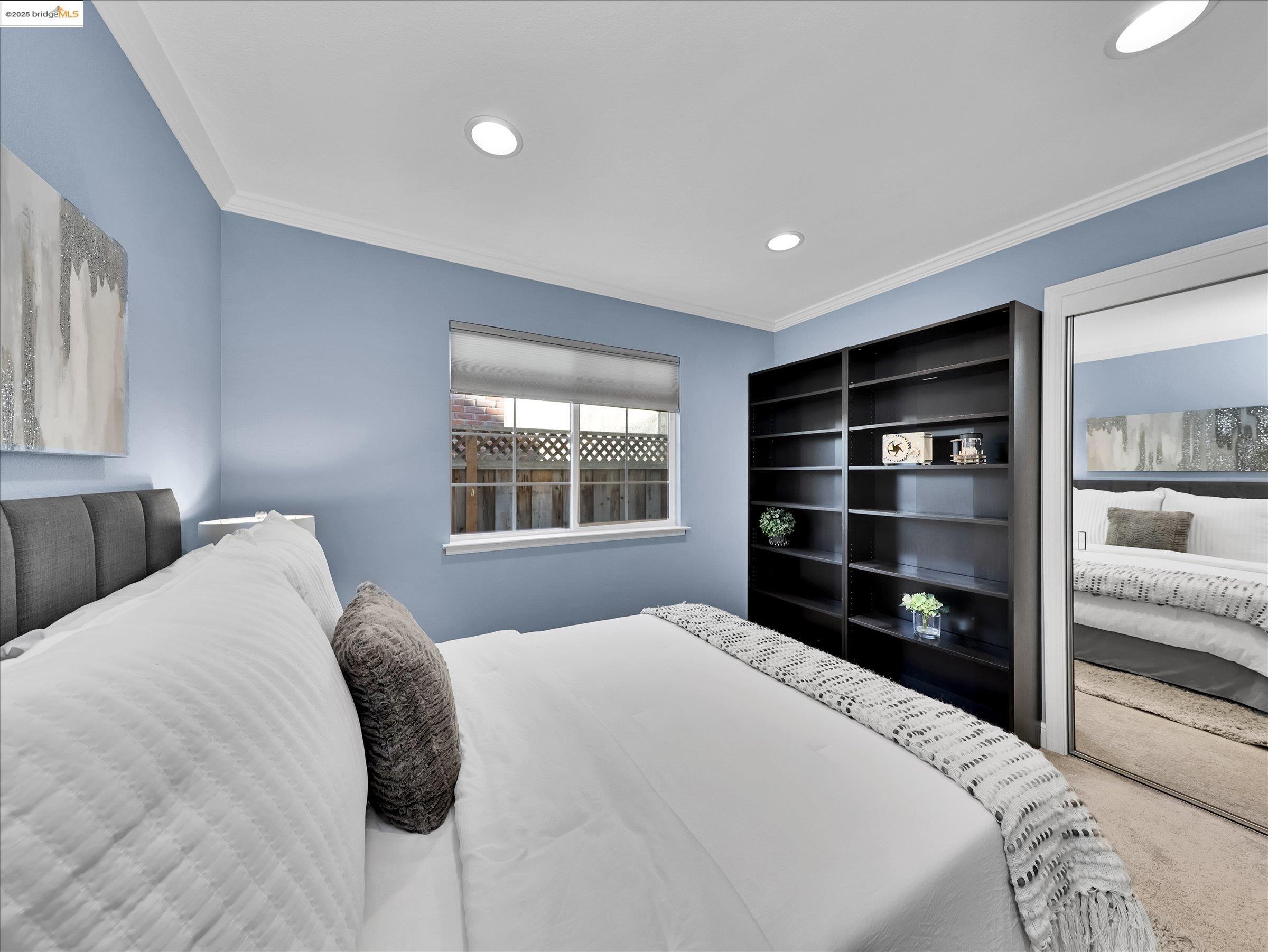 Detail Gallery Image 26 of 36 For 224 Woodbridge Cir, San Mateo,  CA 94403 - 3 Beds | 2 Baths