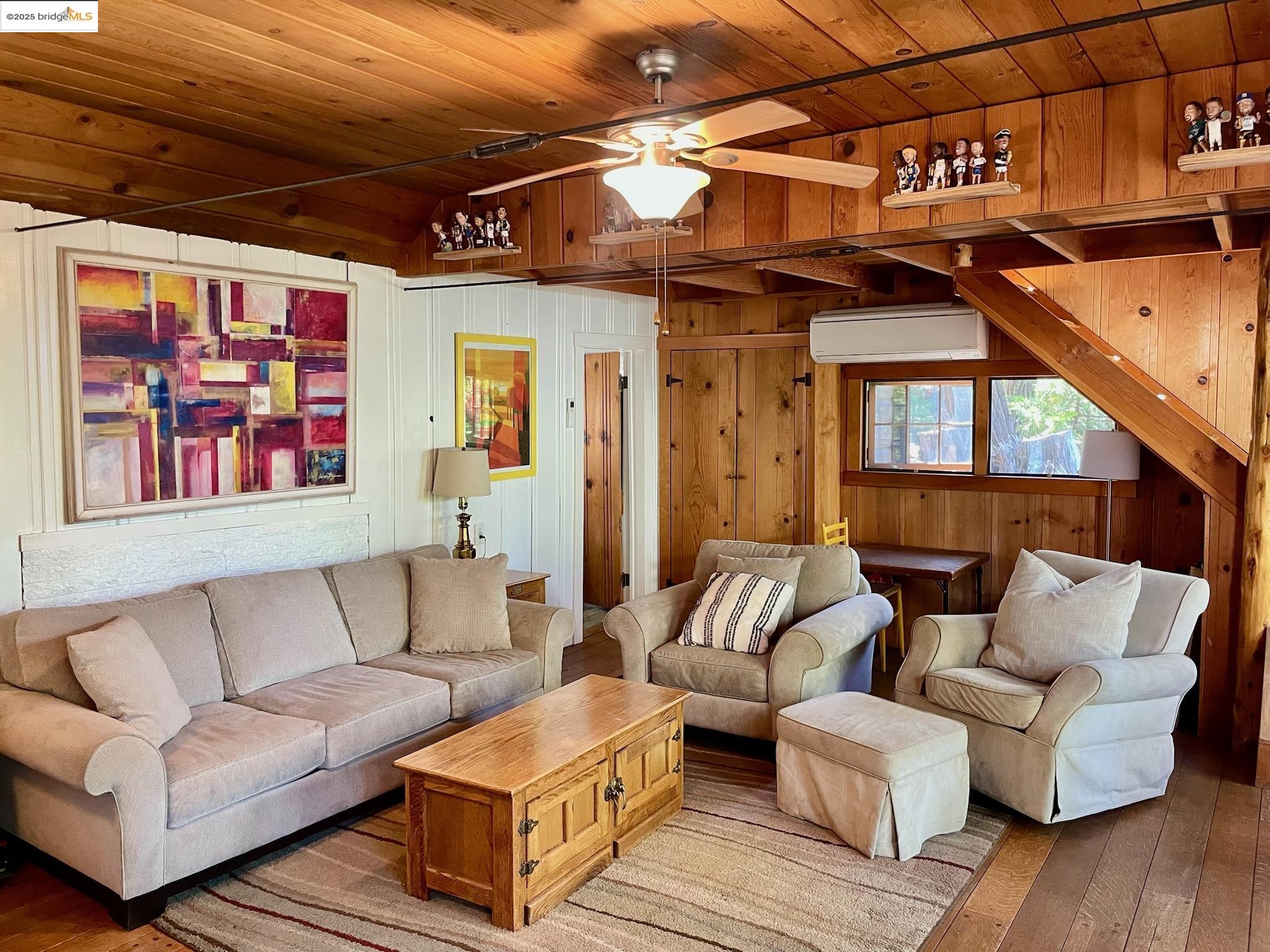 Detail Gallery Image 4 of 30 For 340 Lakeshore  Drive, Pinecrest,  CA 95364 - 2 Beds | 1 Baths