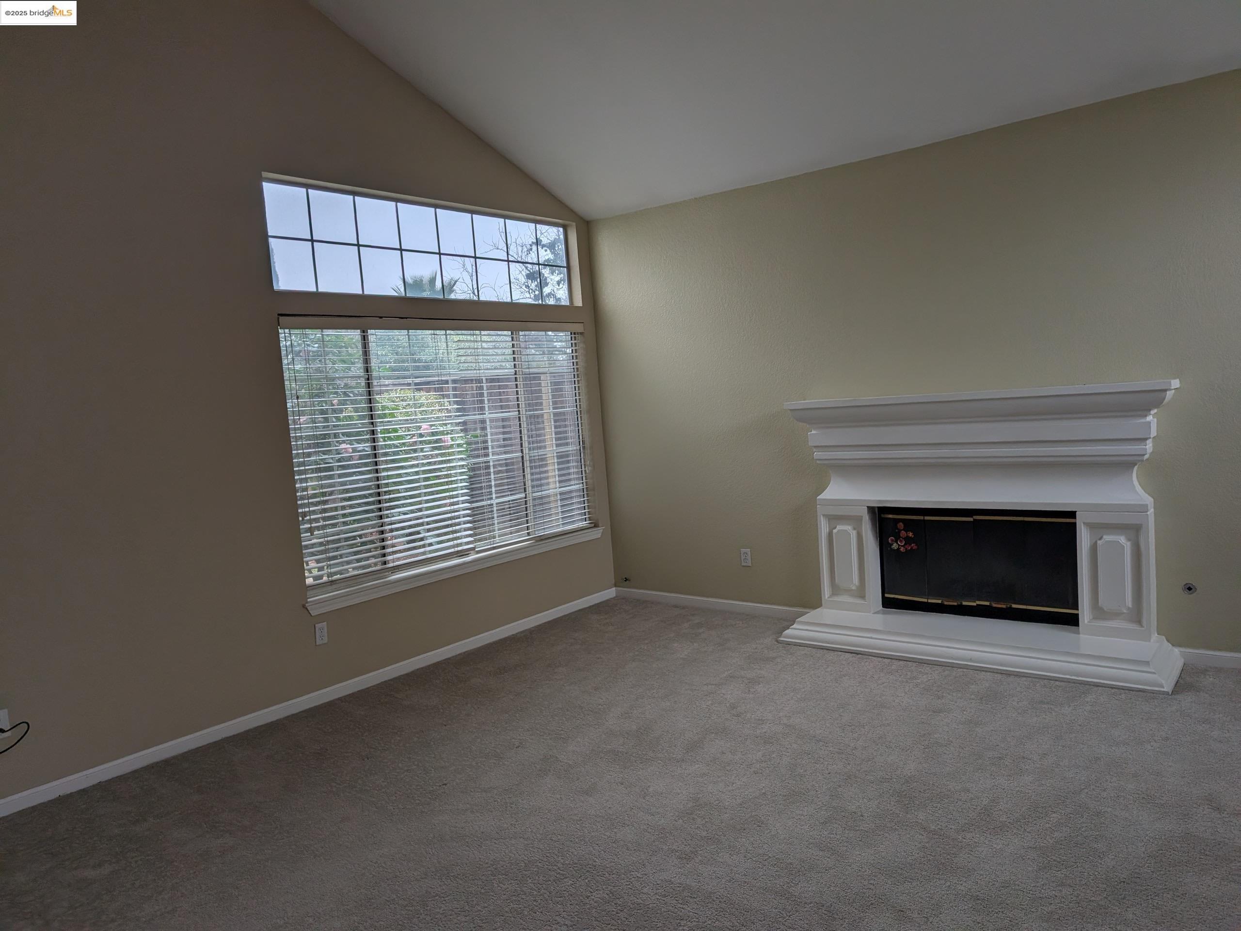 Detail Gallery Image 3 of 12 For 4731 Crestone Needle Way, Antioch,  CA 94531 - 4 Beds | 3 Baths