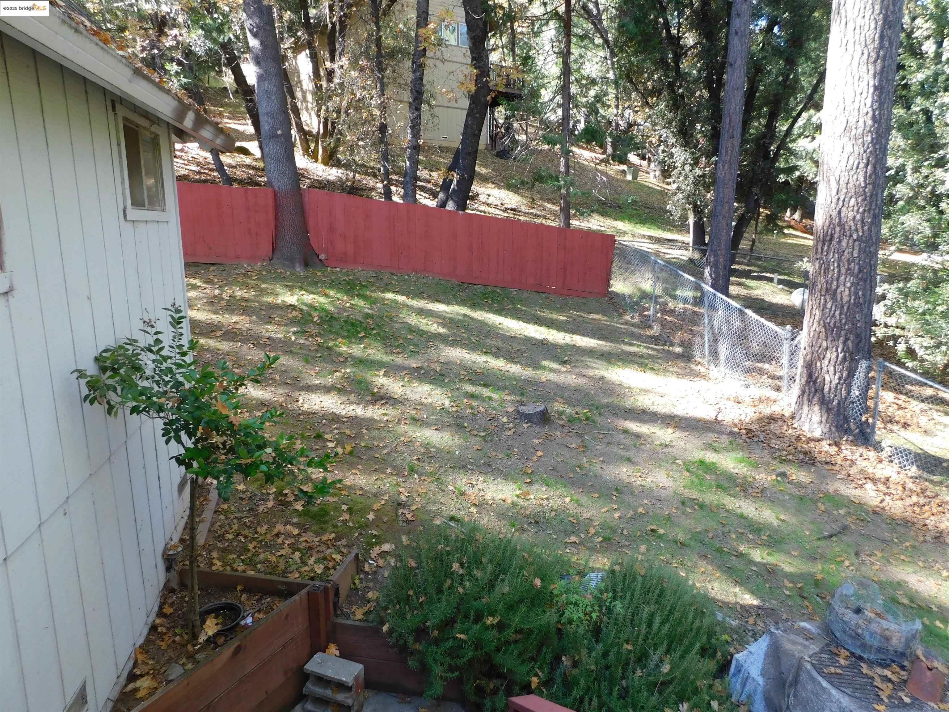 Detail Gallery Image 21 of 30 For 21546 Crystal Falls Dr., Sonora,  CA 95370-9160 - 3 Beds | 1/1 Baths