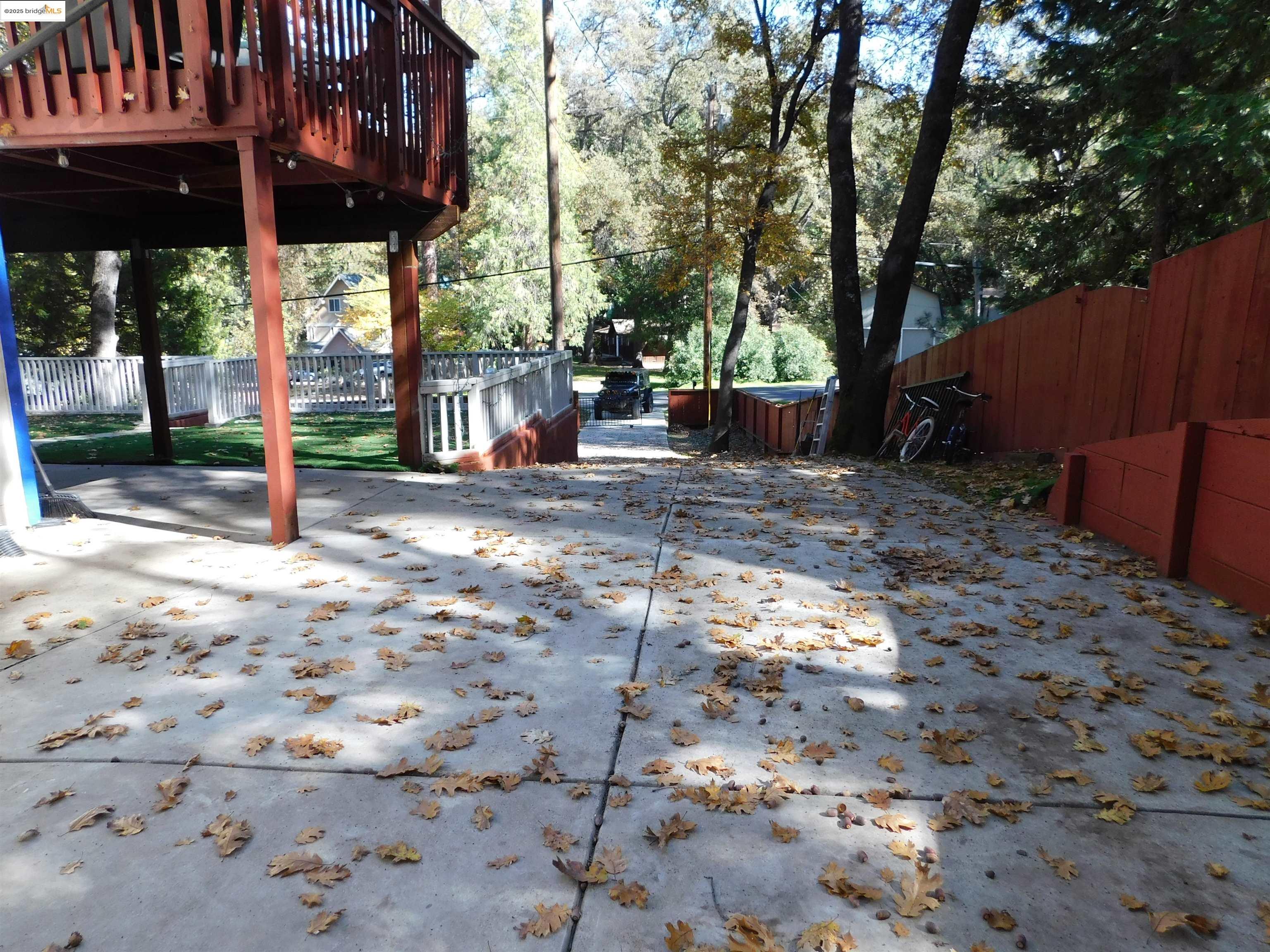 Detail Gallery Image 24 of 30 For 21546 Crystal Falls Dr., Sonora,  CA 95370-9160 - 3 Beds | 1/1 Baths