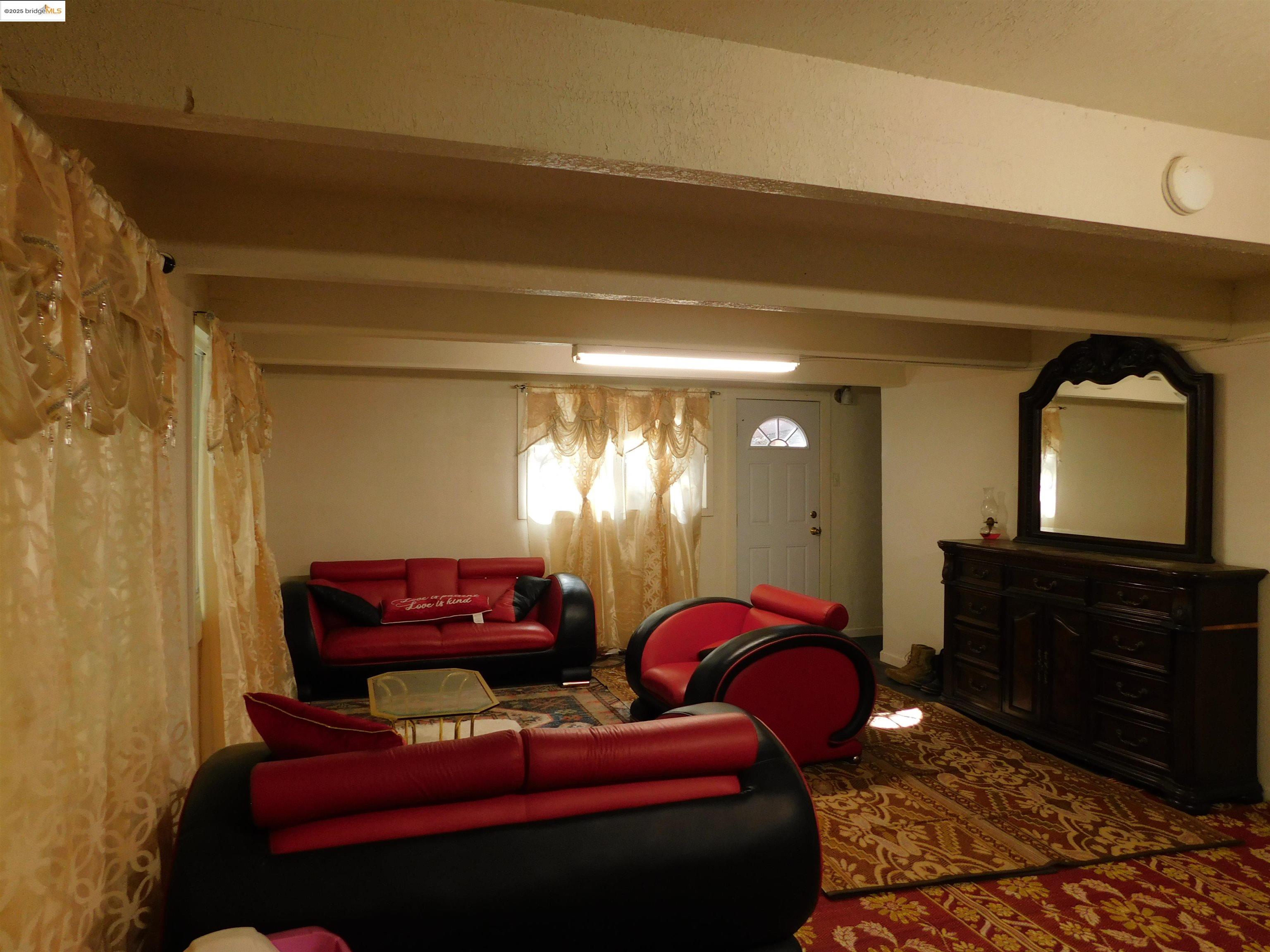 Detail Gallery Image 6 of 30 For 21546 Crystal Falls Dr., Sonora,  CA 95370-9160 - 3 Beds | 1/1 Baths