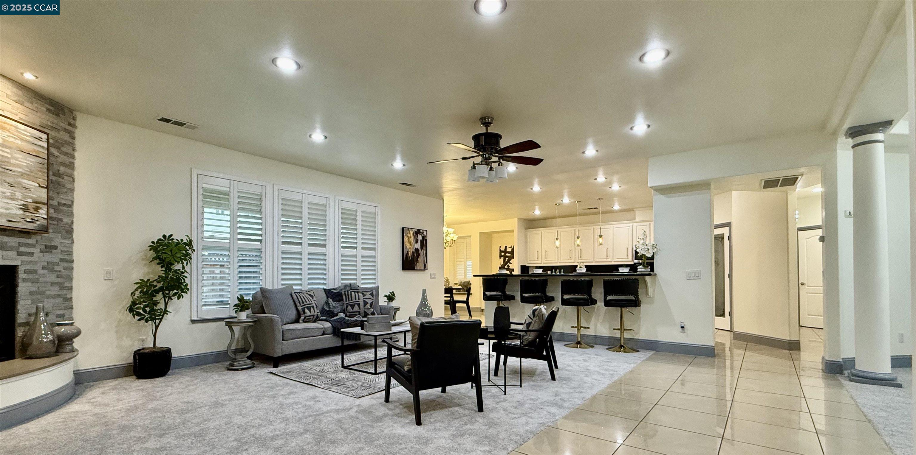 Detail Gallery Image 16 of 55 For 719 Sarah Therese Way, Modesto,  CA 95351 - 4 Beds | 4 Baths