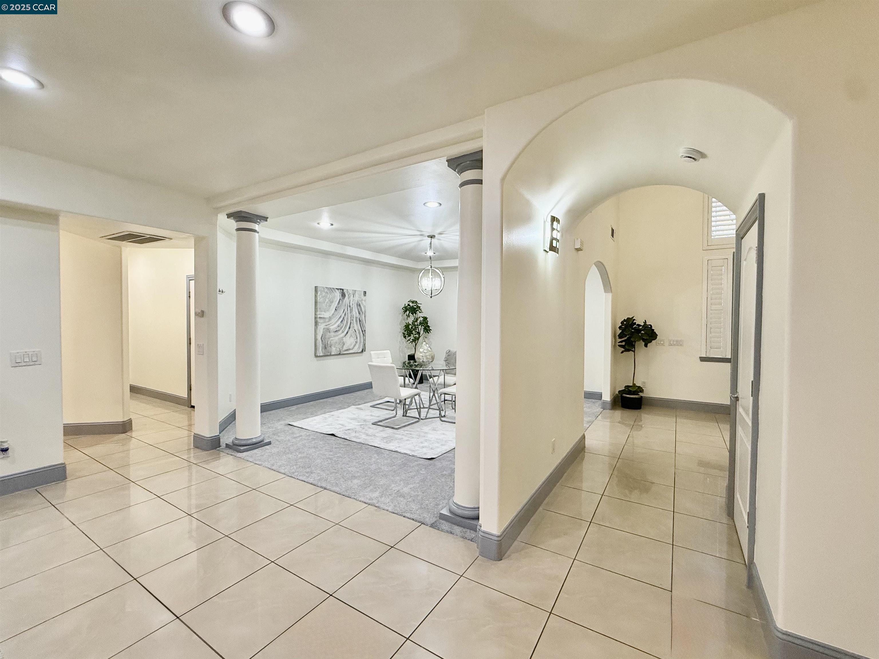 Detail Gallery Image 22 of 55 For 719 Sarah Therese Way, Modesto,  CA 95351 - 4 Beds | 4 Baths