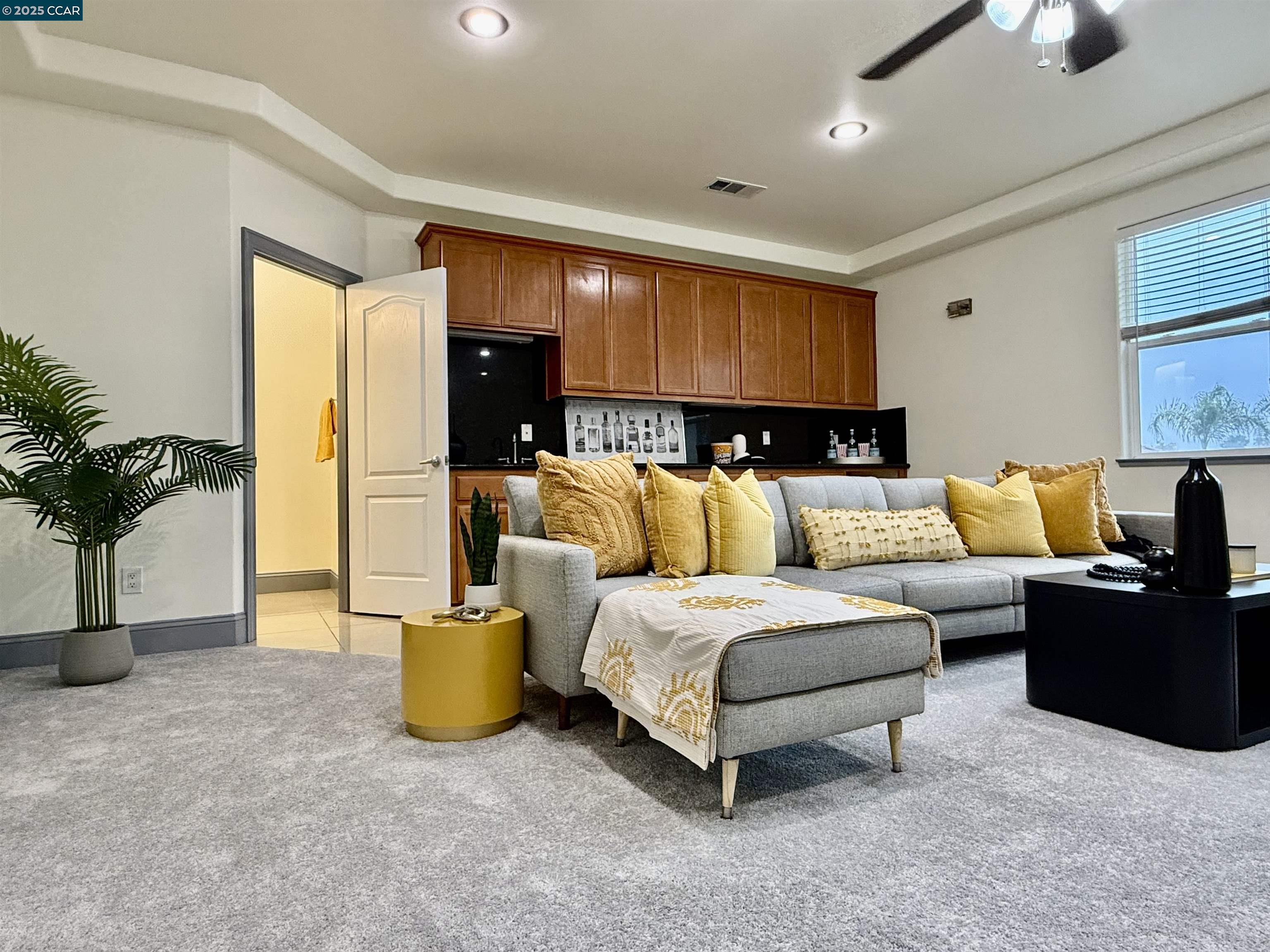 Detail Gallery Image 42 of 55 For 719 Sarah Therese Way, Modesto,  CA 95351 - 4 Beds | 4 Baths