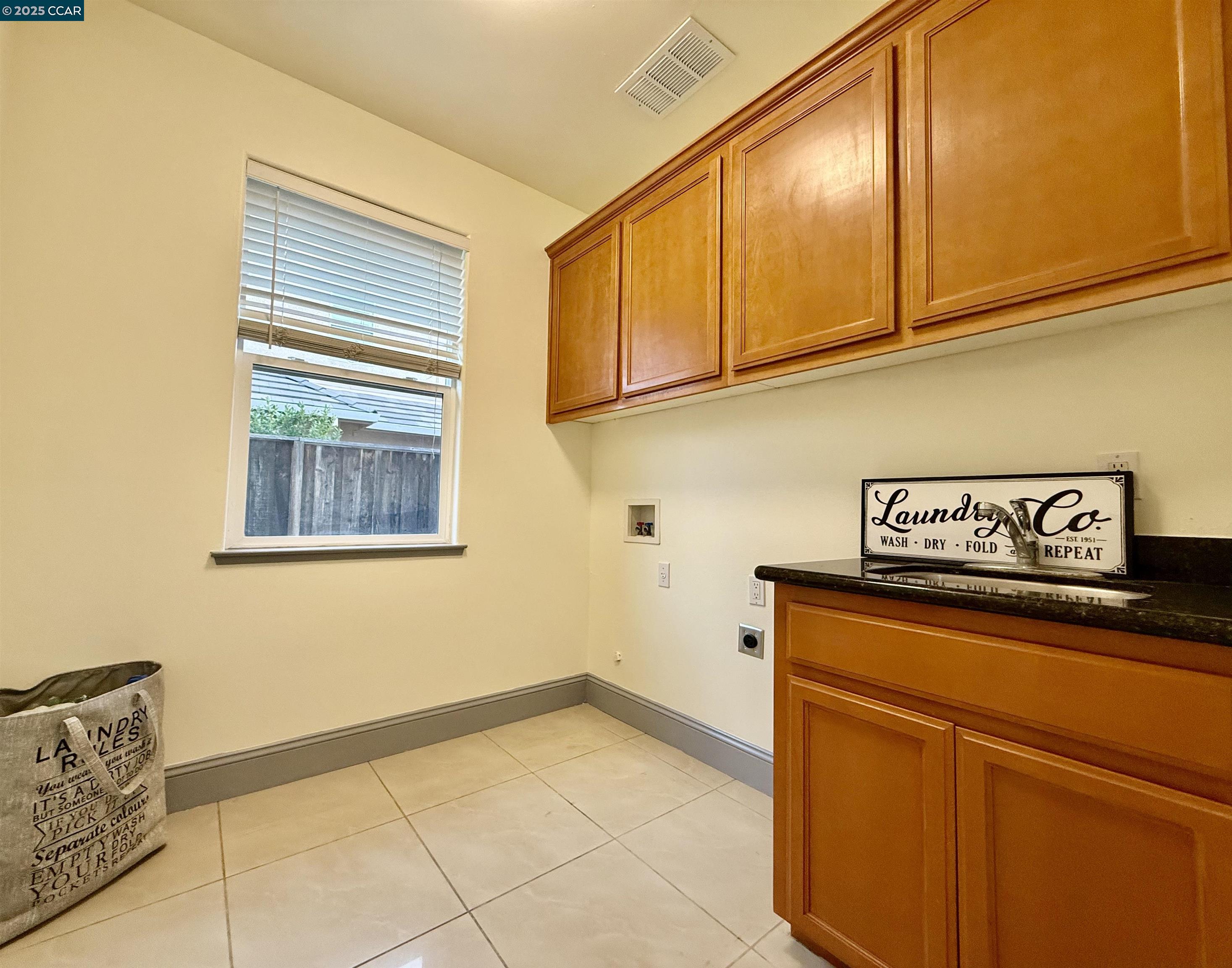 Detail Gallery Image 44 of 55 For 719 Sarah Therese Way, Modesto,  CA 95351 - 4 Beds | 4 Baths