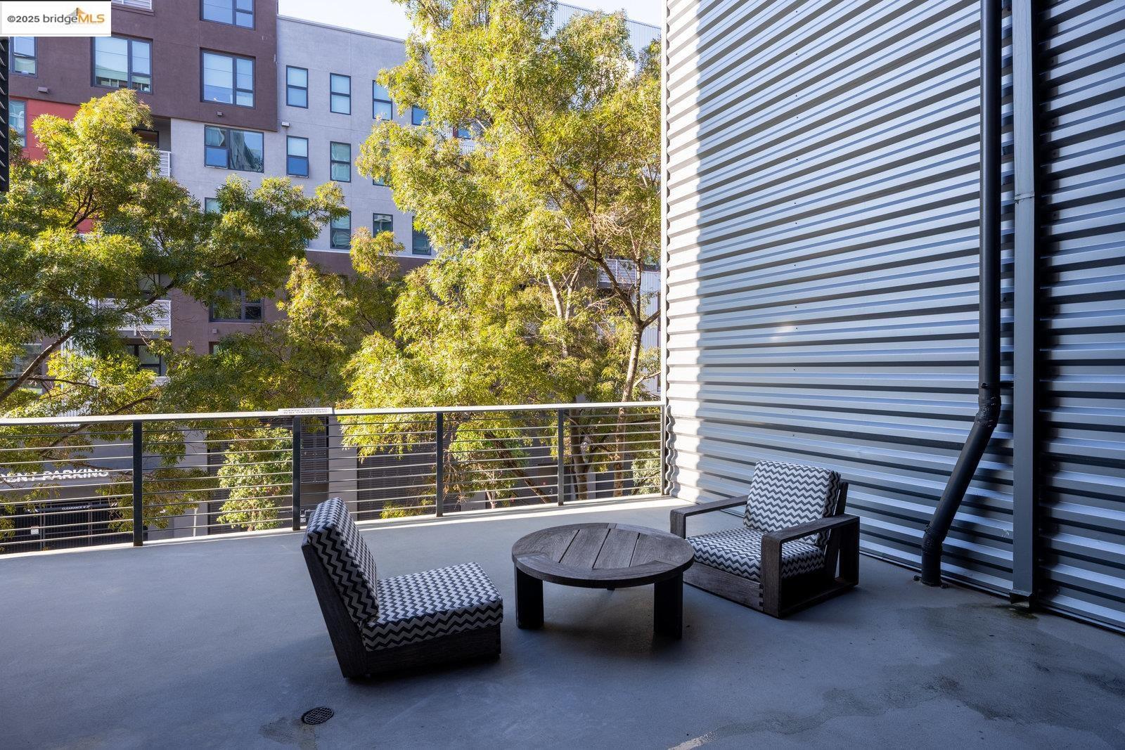 Detail Gallery Image 7 of 32 For 311 Oak Street #829,  Oakland,  CA 94607 - 1 Beds | 1 Baths