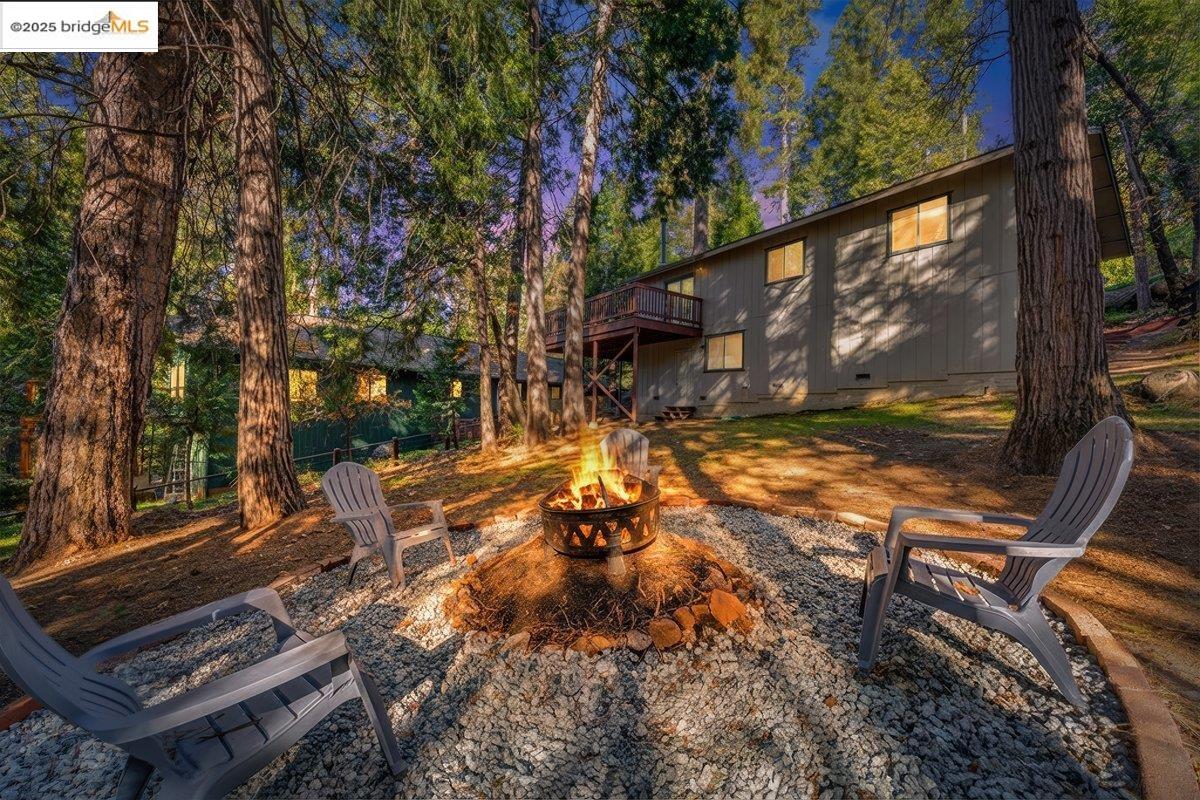 Detail Gallery Image 2 of 43 For 19842 Wanita Ln, Twain Harte,  CA 95383 - 3 Beds | 2 Baths