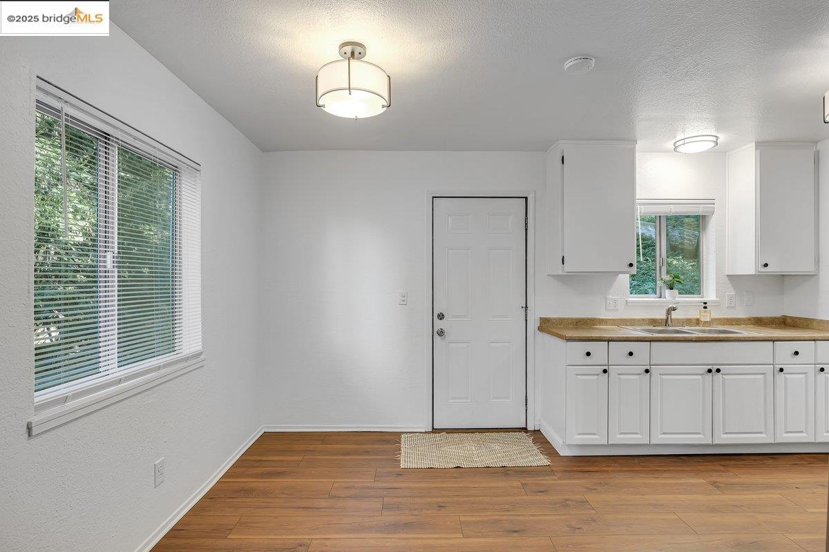 Detail Gallery Image 11 of 43 For 19842 Wanita Ln, Twain Harte,  CA 95383 - 3 Beds | 2 Baths