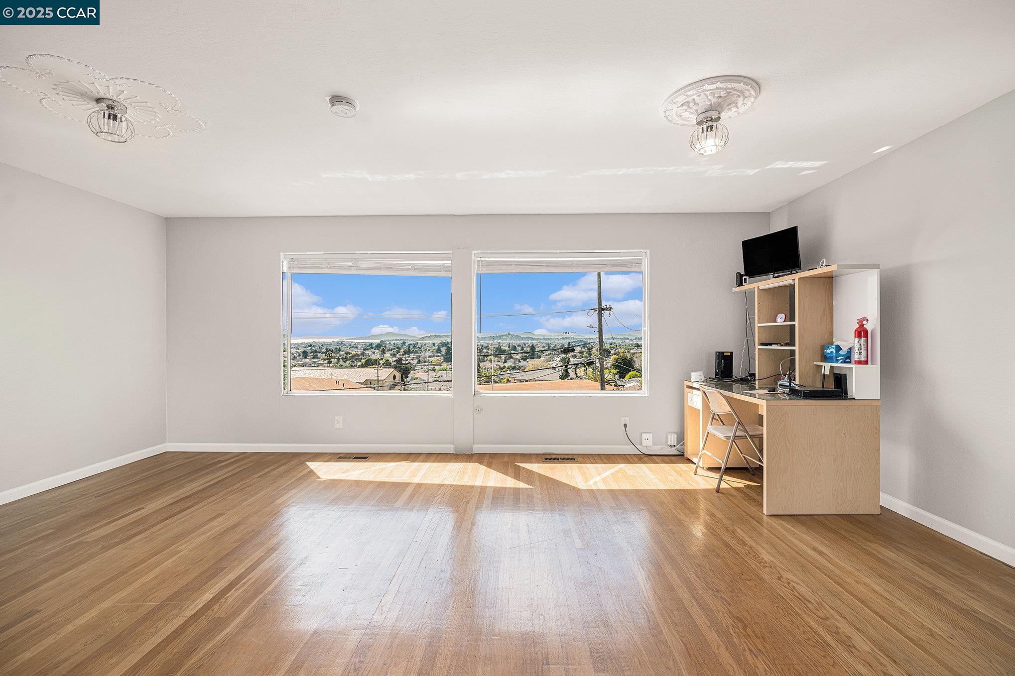 Detail Gallery Image 13 of 47 For 5955 Ralston Ave, Richmond,  CA 94805 - 3 Beds | 2/1 Baths