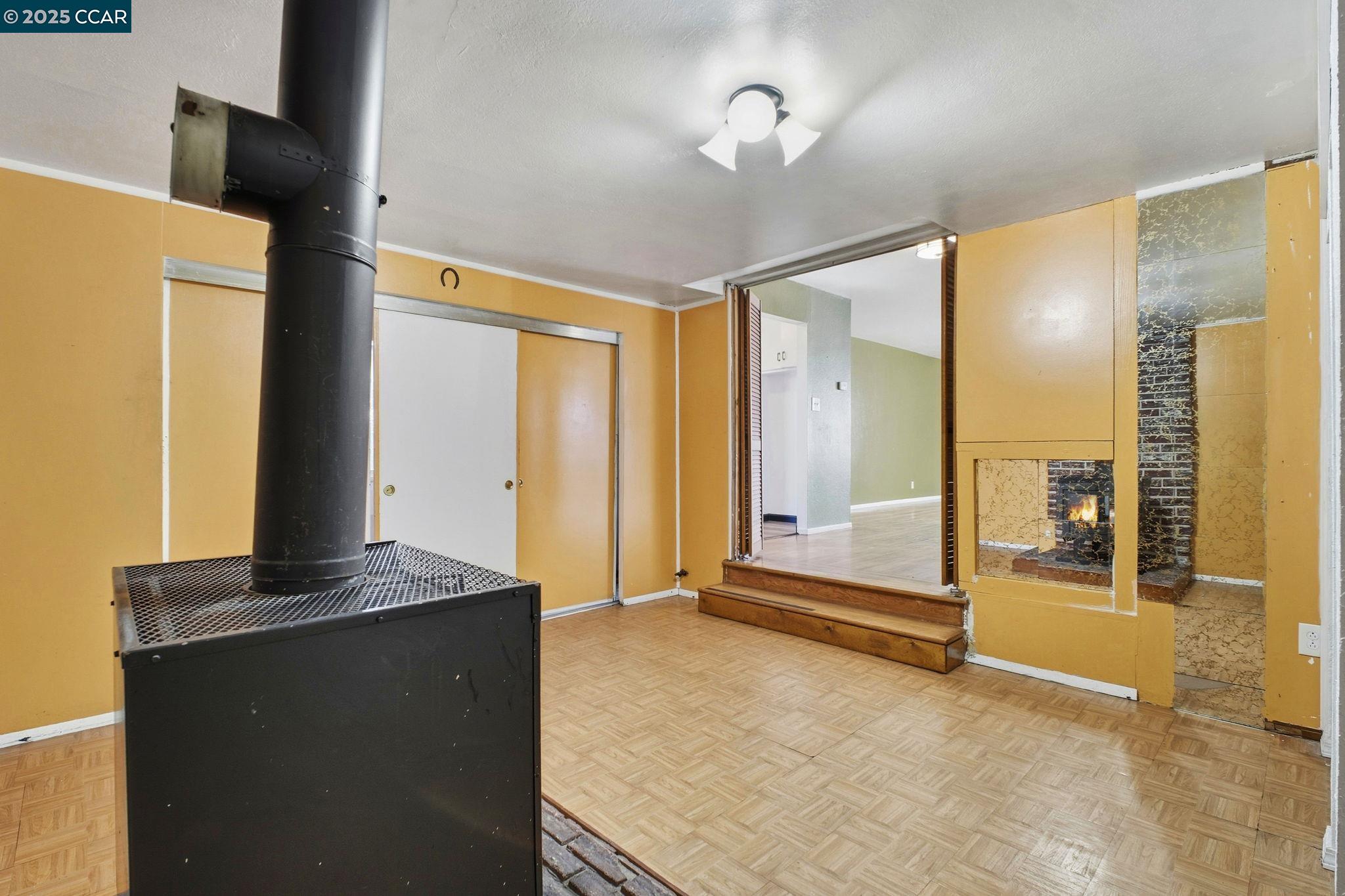 Detail Gallery Image 10 of 35 For 19736 Royal Ave, Hayward,  CA 94541 - 3 Beds | 1 Baths