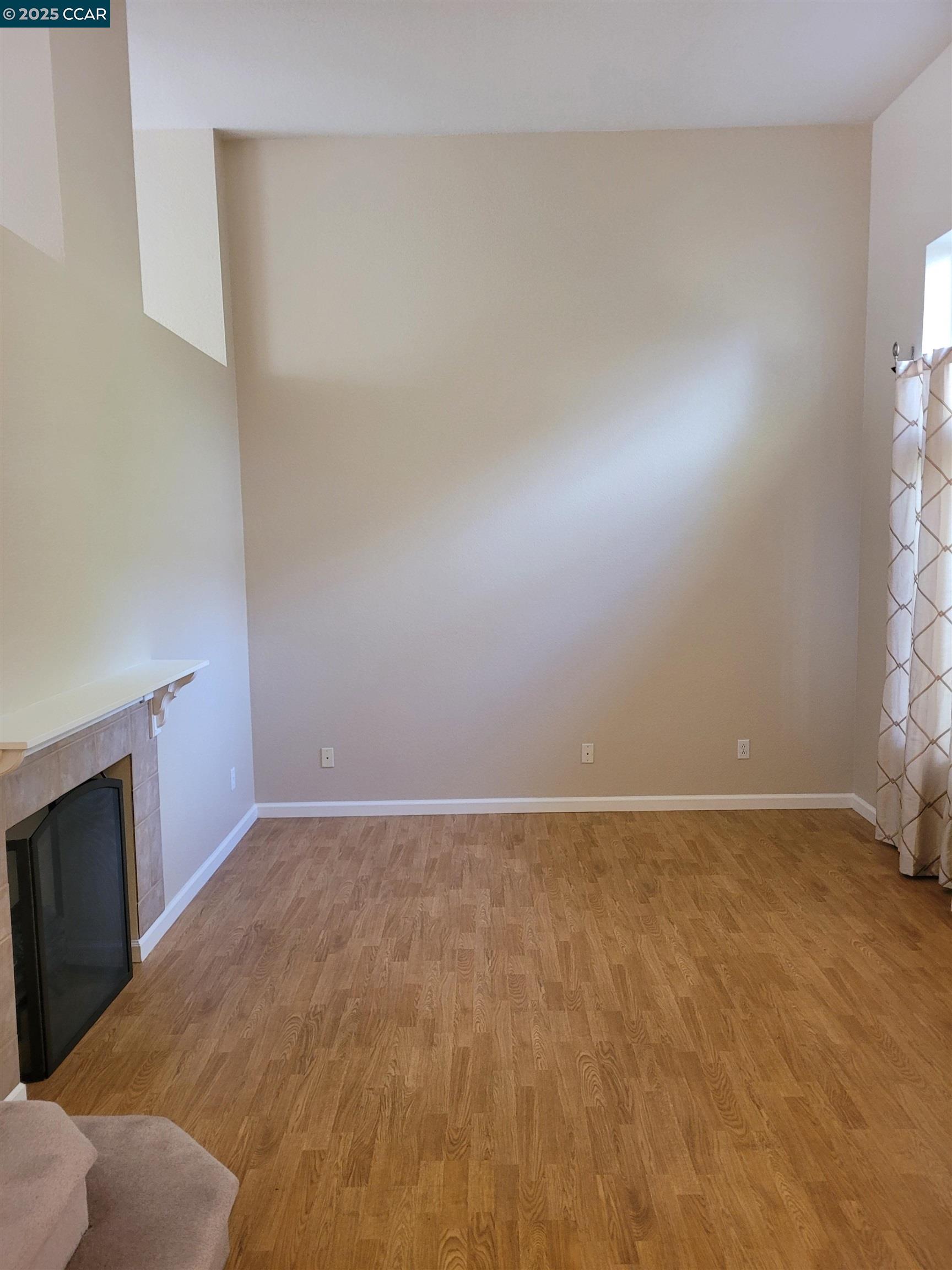 Detail Gallery Image 16 of 19 For 4764 Central Pkwy, Dublin,  CA 94568 - 3 Beds | 2/1 Baths