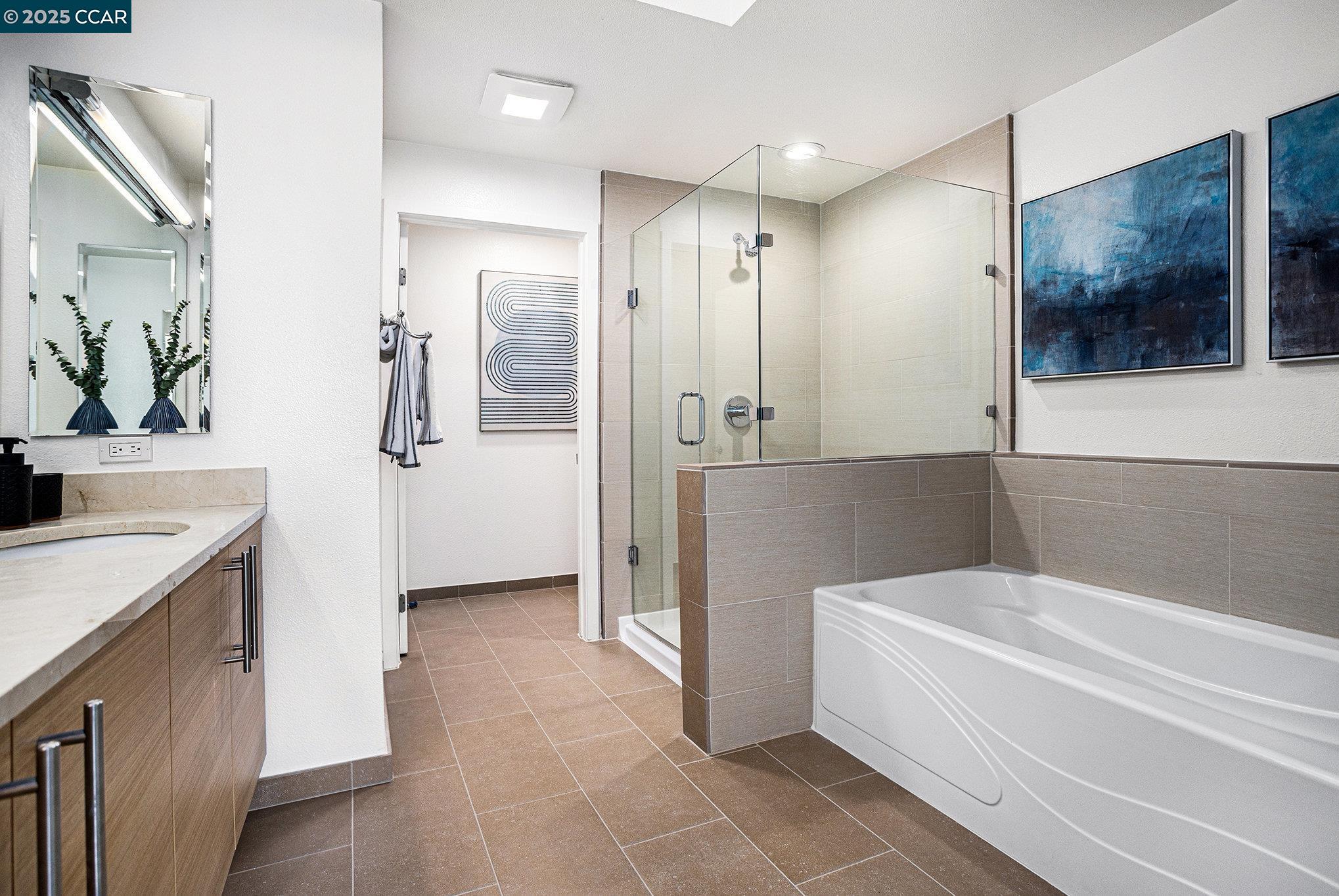 Detail Gallery Image 11 of 25 For 1655 N California Boulevard #114,  Walnut Creek,  CA 94596 - 2 Beds | 2 Baths