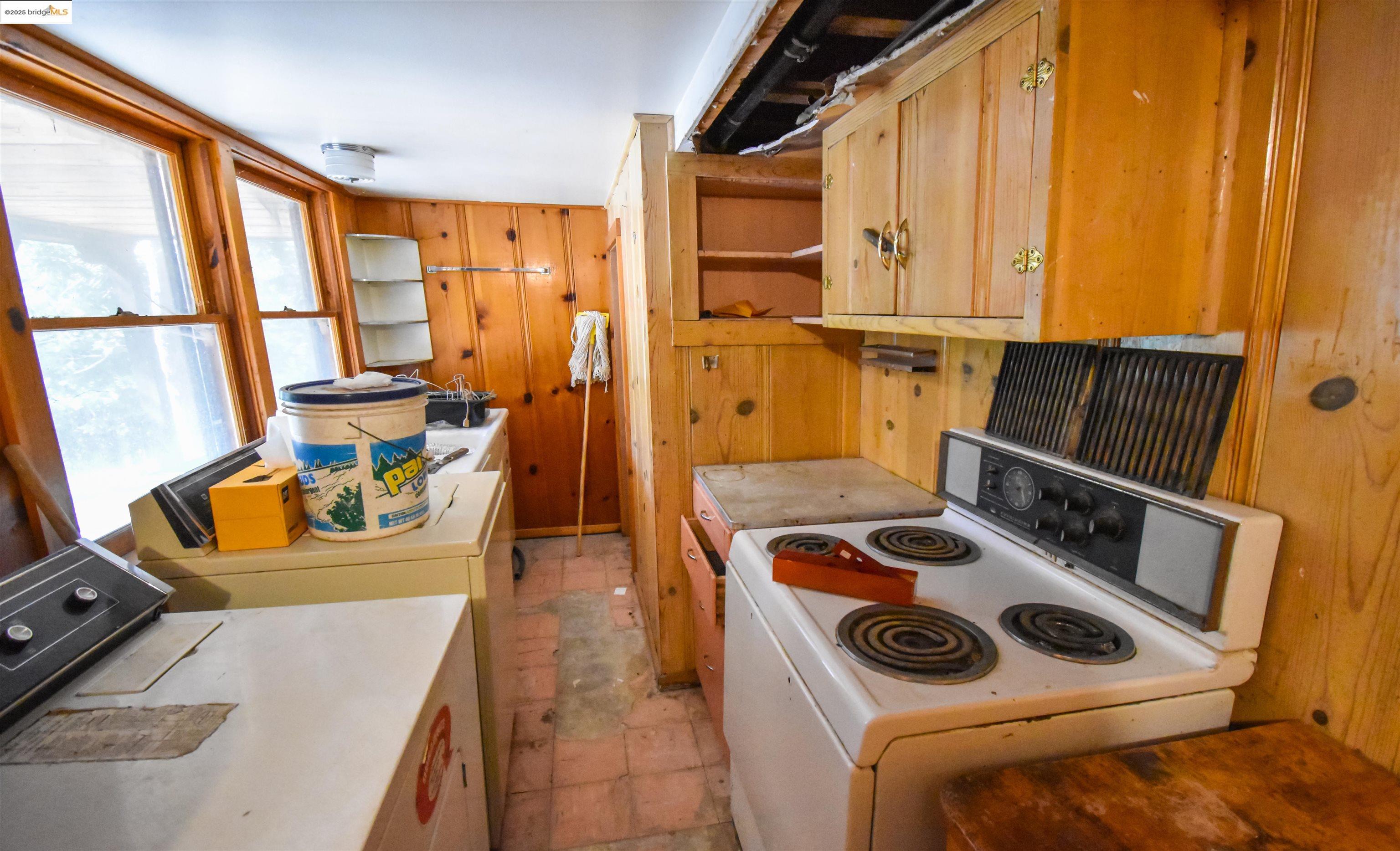 Detail Gallery Image 33 of 60 For 31920 State Highway 108, Strawberry,  CA 95375-0000 - 3 Beds | 2 Baths