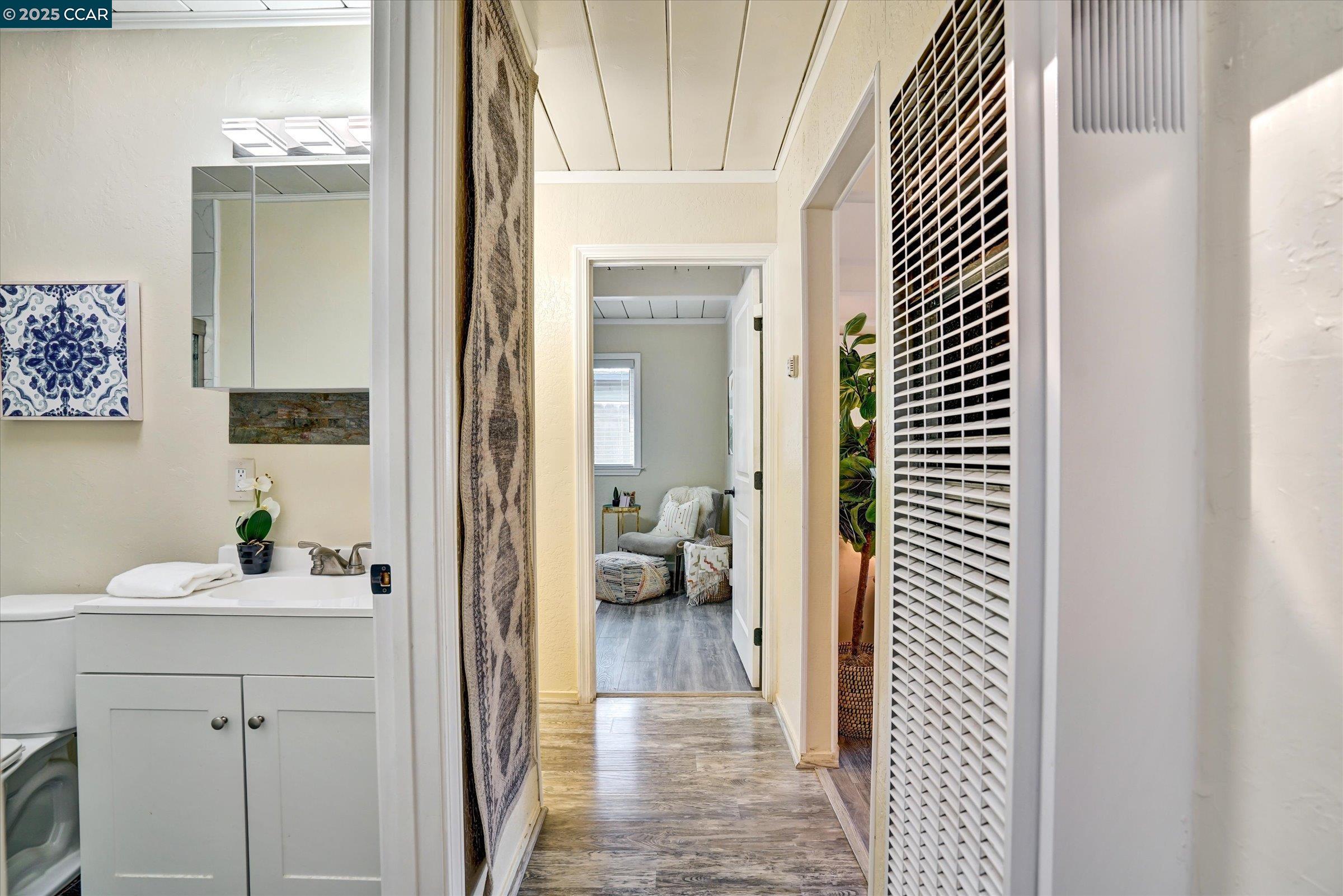 Detail Gallery Image 22 of 56 For 137 Diablo Ct, Pleasant Hill,  CA 94523 - 3 Beds | 1 Baths