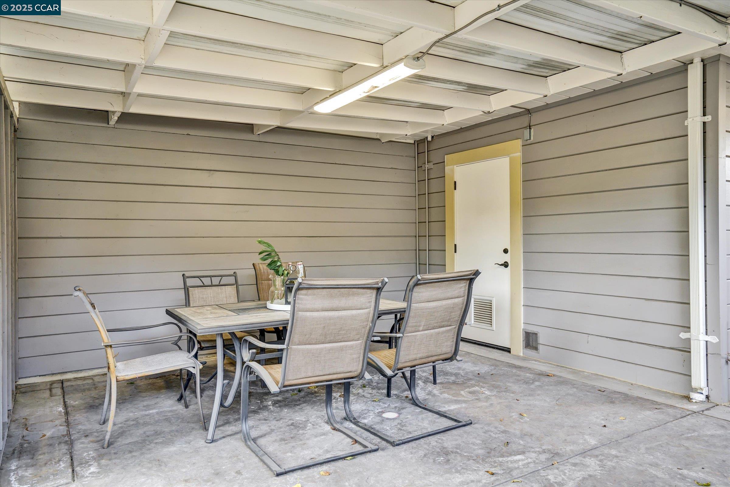 Detail Gallery Image 42 of 56 For 137 Diablo Ct, Pleasant Hill,  CA 94523 - 3 Beds | 1 Baths