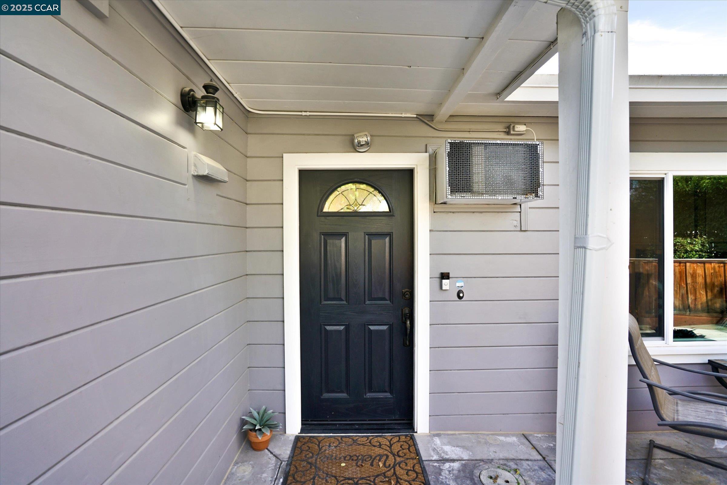 Detail Gallery Image 6 of 56 For 137 Diablo Ct, Pleasant Hill,  CA 94523 - 3 Beds | 1 Baths