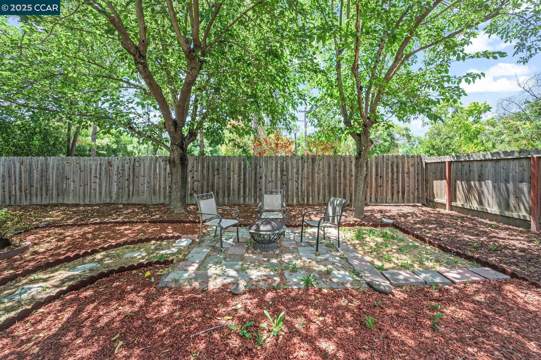 Detail Gallery Image 54 of 56 For 137 Diablo Ct, Pleasant Hill,  CA 94523 - 3 Beds | 1 Baths