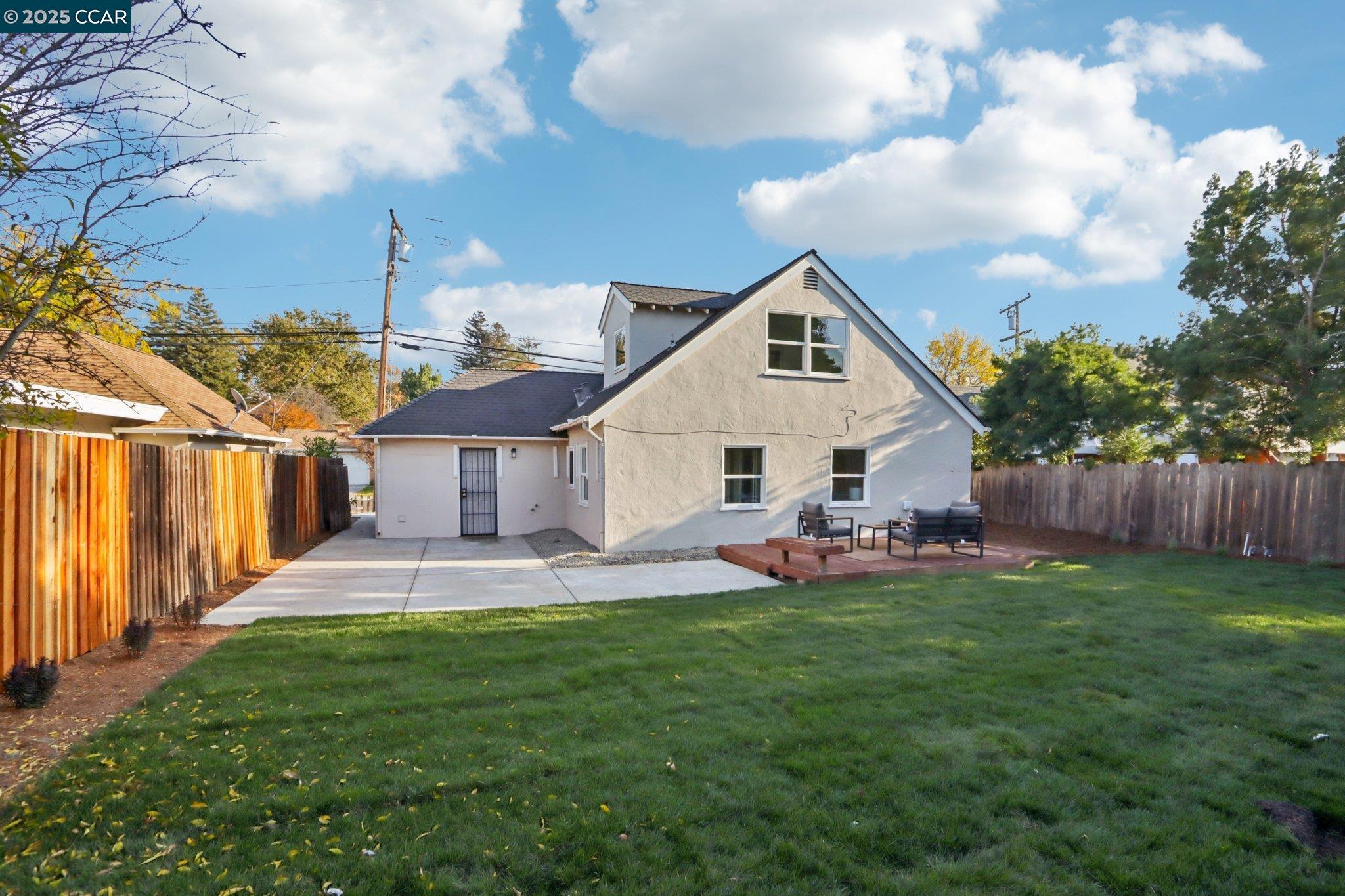 Detail Gallery Image 30 of 31 For 1467 Cape Cod Way, Concord,  CA 94521 - 4 Beds | 2 Baths