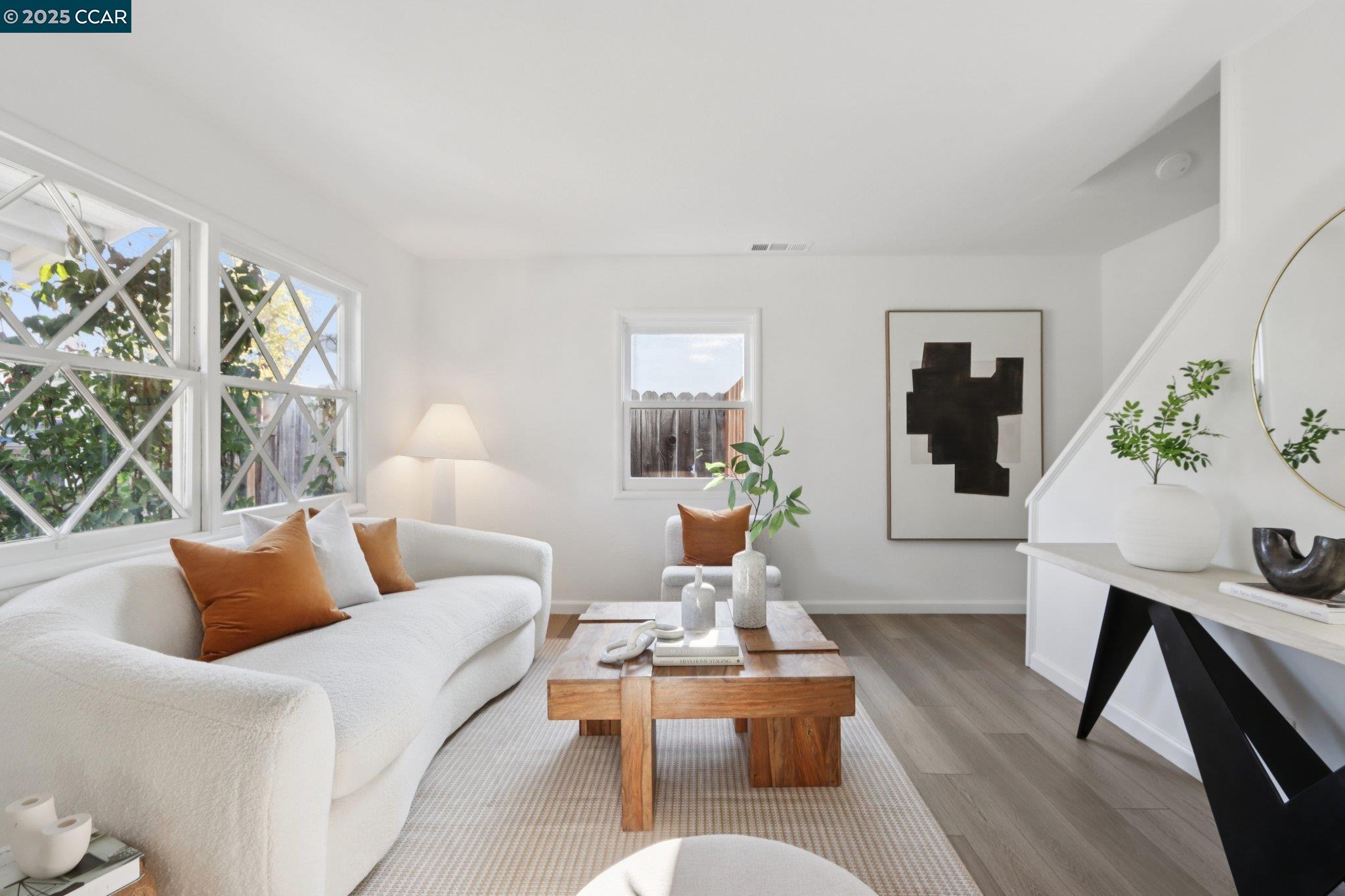 Detail Gallery Image 7 of 31 For 1467 Cape Cod Way, Concord,  CA 94521 - 4 Beds | 2 Baths