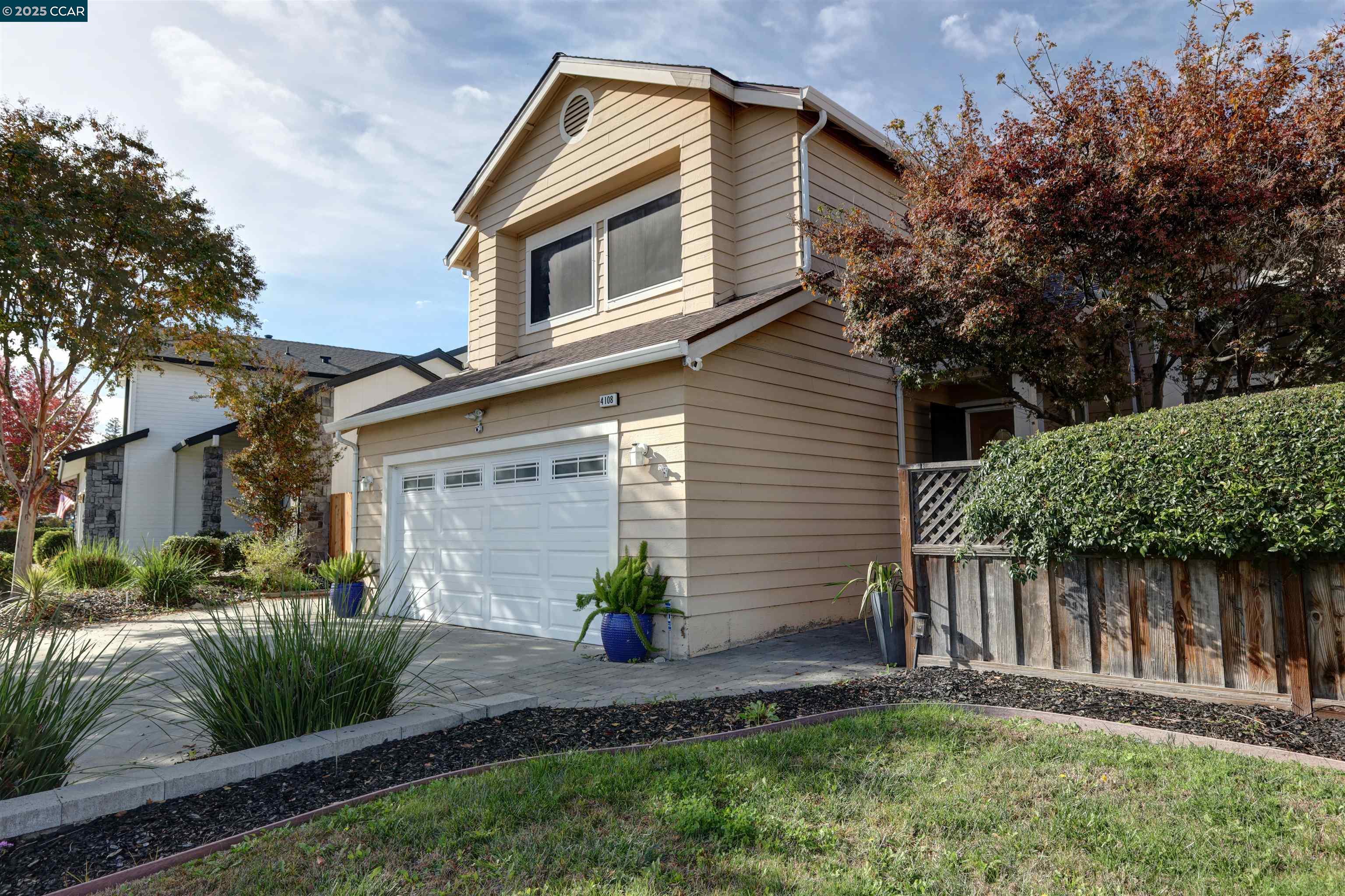 Detail Gallery Image 2 of 60 For 4108 Rockford Dr, Antioch,  CA 94509 - 5 Beds | 3 Baths