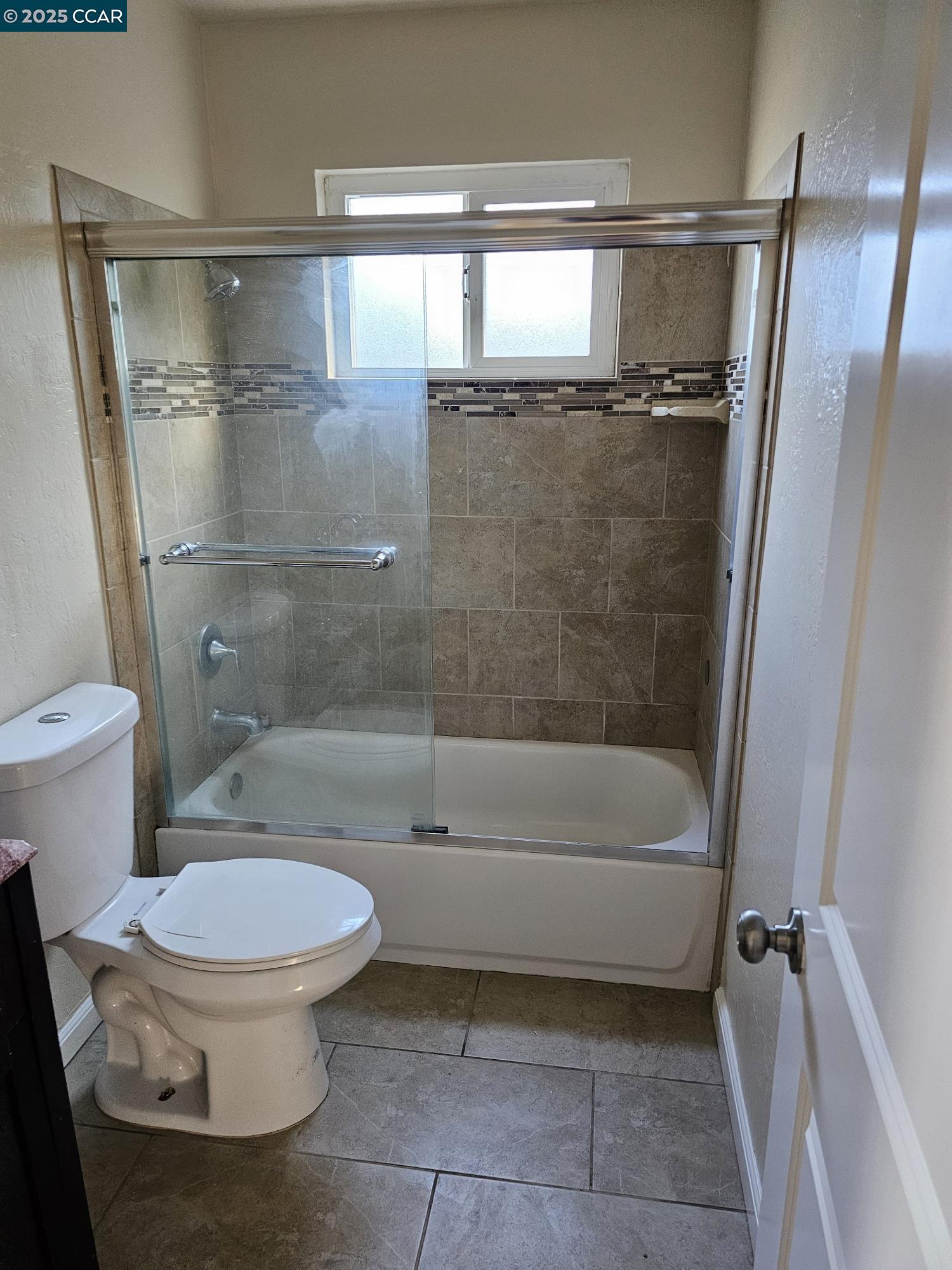 Detail Gallery Image 6 of 12 For 2287 Cuadra Ct #4,  Pinole,  CA 94564 - 2 Beds | 1 Baths