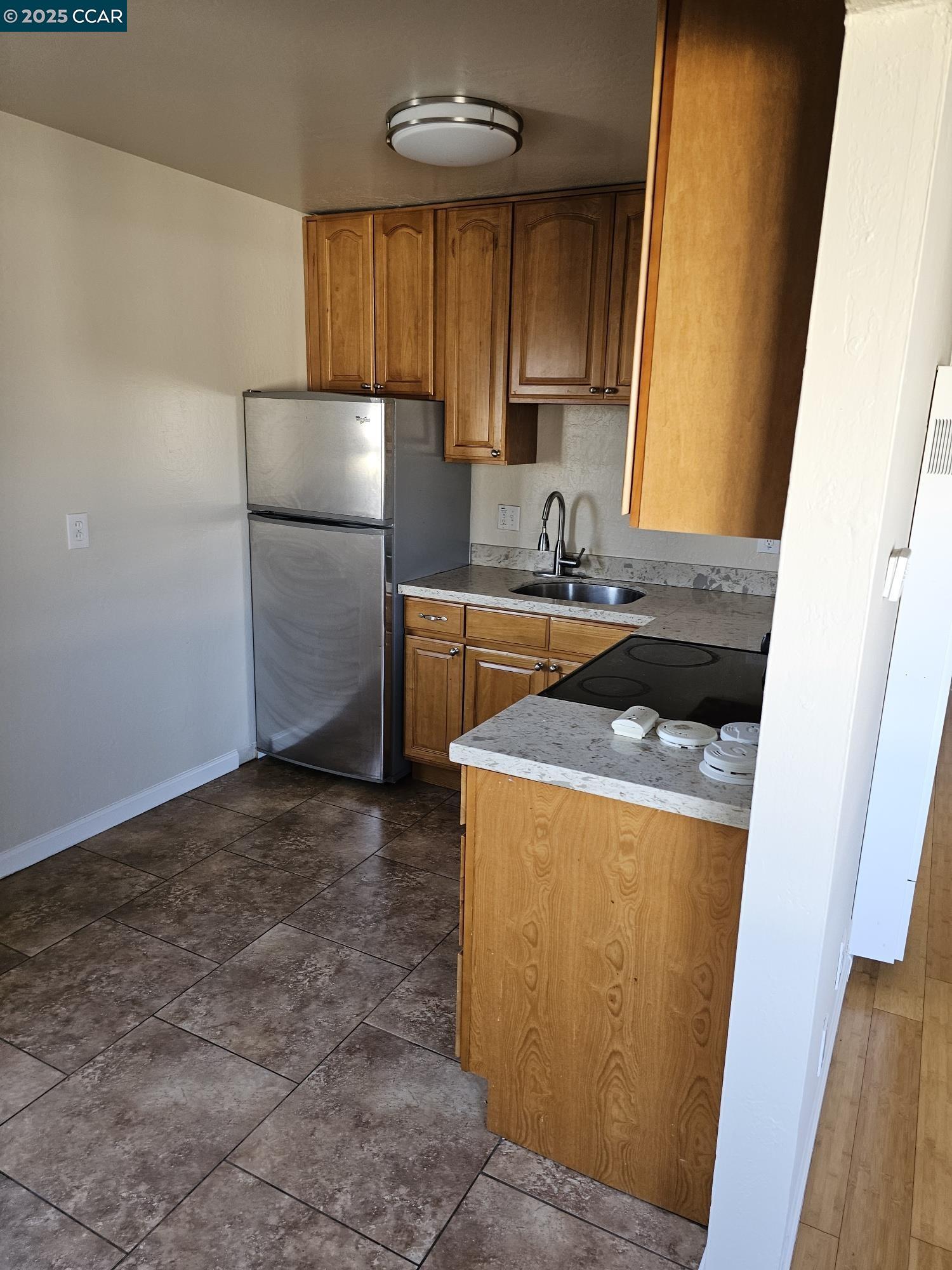 Detail Gallery Image 9 of 12 For 2287 Cuadra Ct #4,  Pinole,  CA 94564 - 2 Beds | 1 Baths