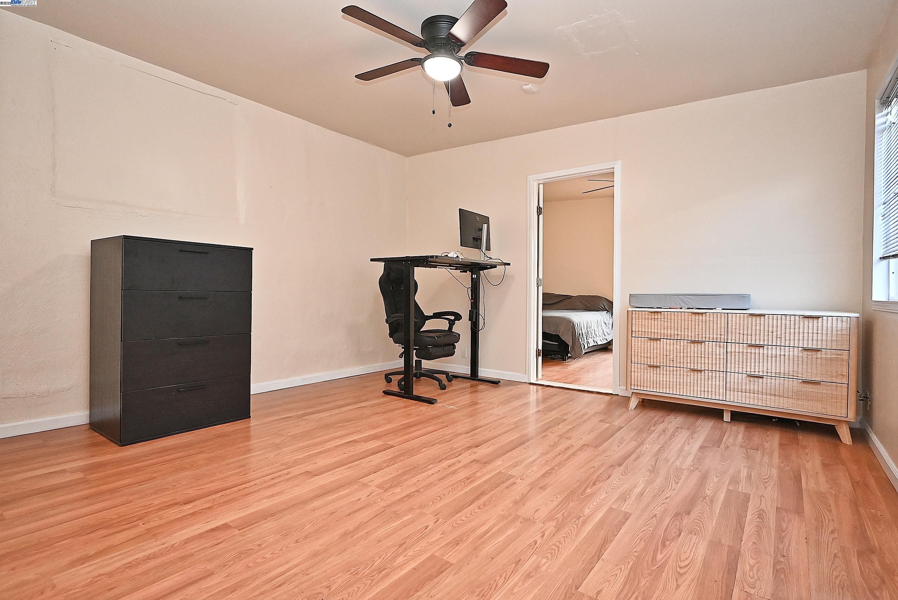 Detail Gallery Image 22 of 29 For 19092 Ricardo Ave, San Lorenzo,  CA 94541 - 5 Beds | 2/1 Baths